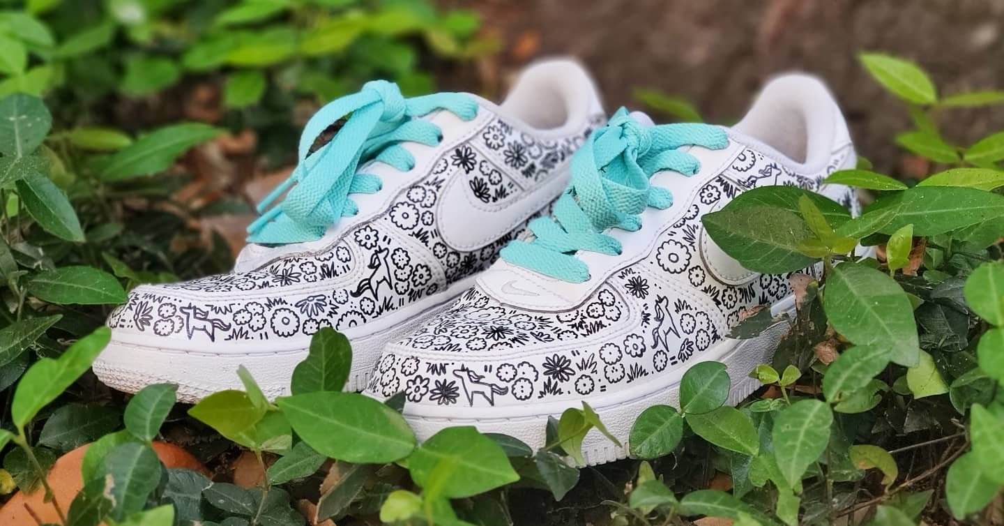  pattern: garden party (unicorn variation)  shoes: nike af-1    laces:  colored flat, mint  aglets: as is  