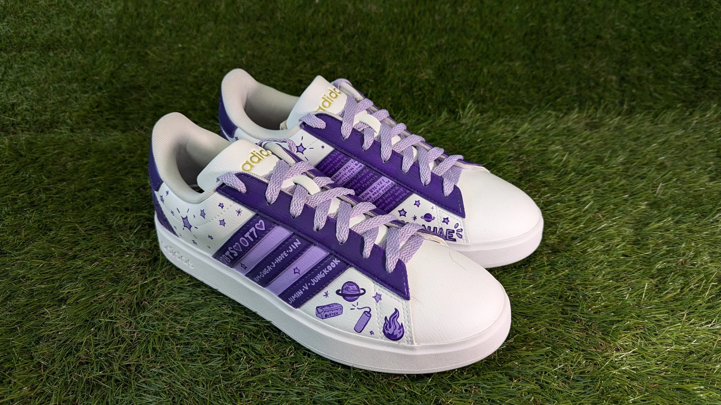  pattern: BTS custom 2 shoe: adidas grand court laces: flat lilac aglets: neochrome 