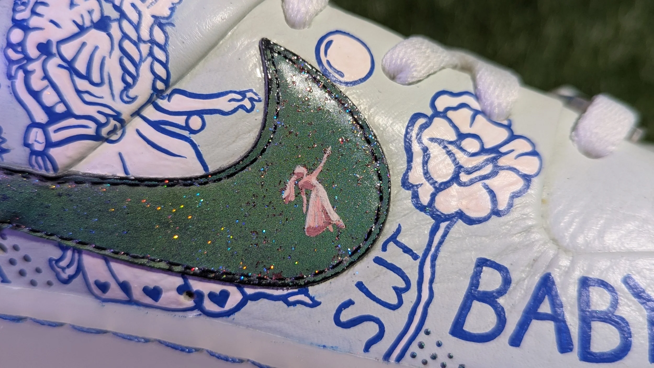  pattern: eternal sunshine custom shoe: nike af-1 laces: as-is aglets: neochrome 