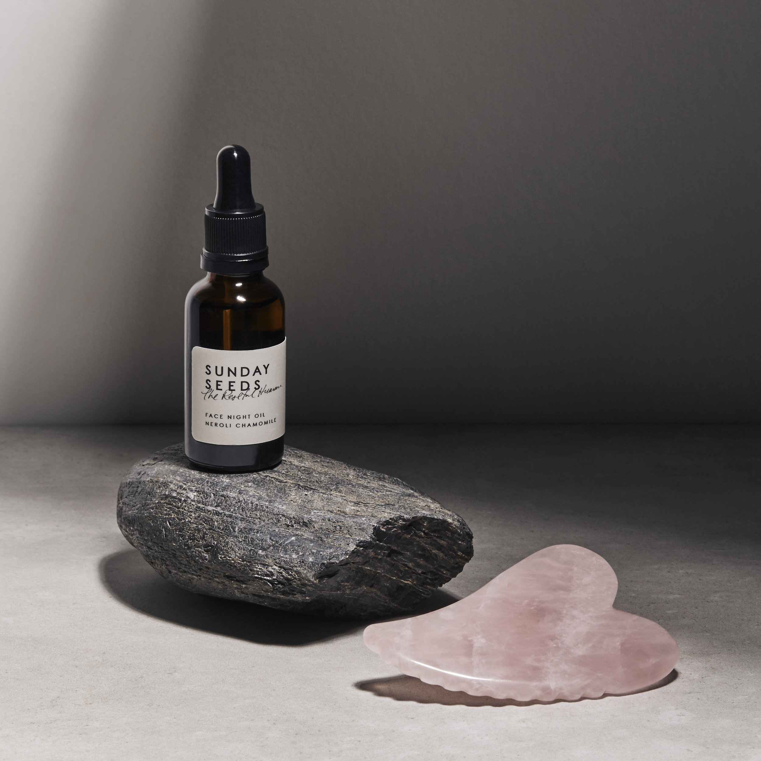 desat_bottle+rose quartz 1.jpg