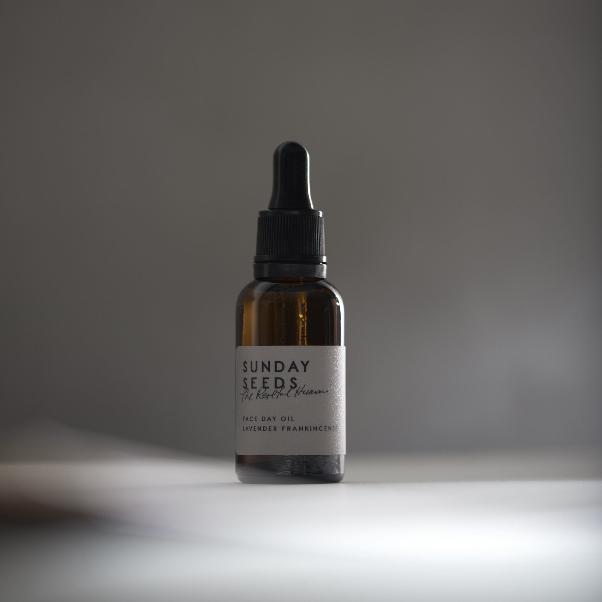 Hires Face Day Oil - Lavender Frankincense 30ml 142.jpg