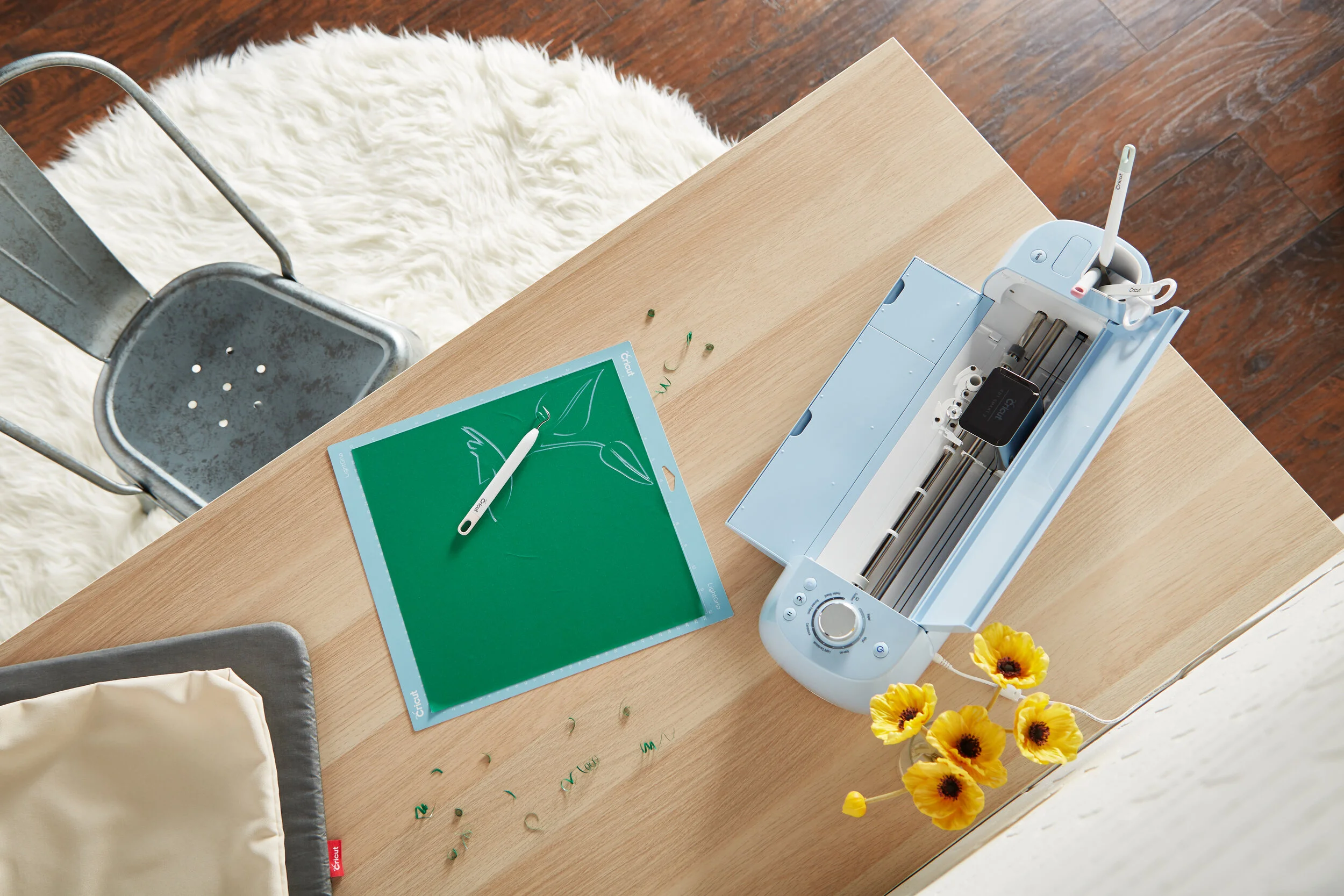 2020 Product Blue Cricut Explore Air 2.jpg