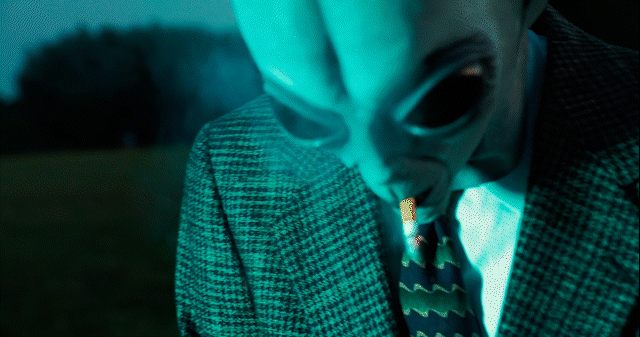 Alien_Copy_02-1080_AdobeCreativeCloudExpress-4.gif