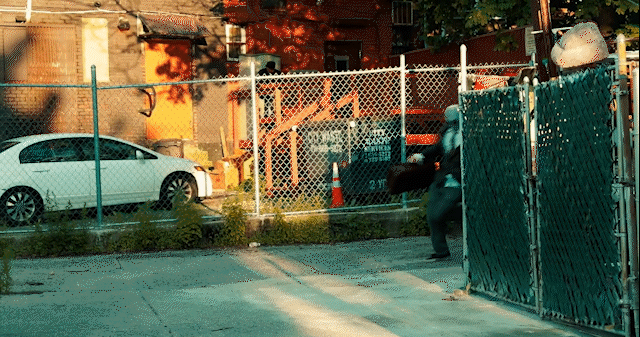 Alien_Copy_02-1080_AdobeCreativeCloudExpress-3.gif