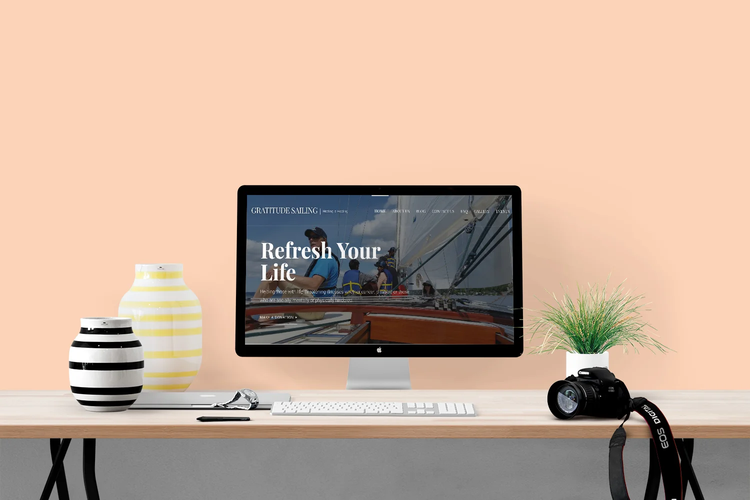 mockDrop_spare vases on the desk.jpg