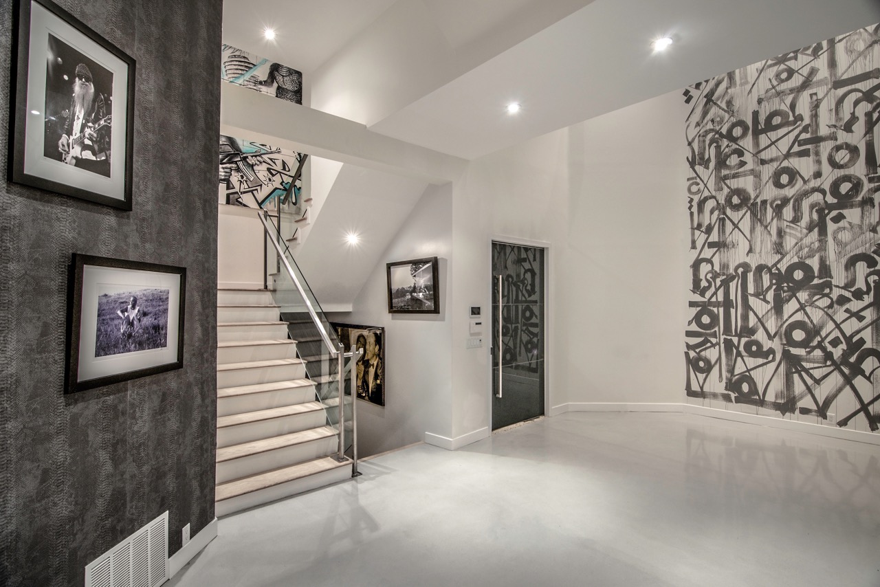 Sunset Plaza Edit 16.jpeg