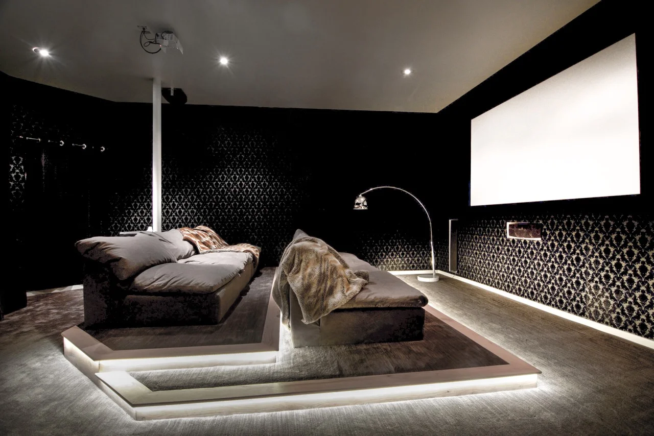 Sunset Plaza Edit 20.jpeg