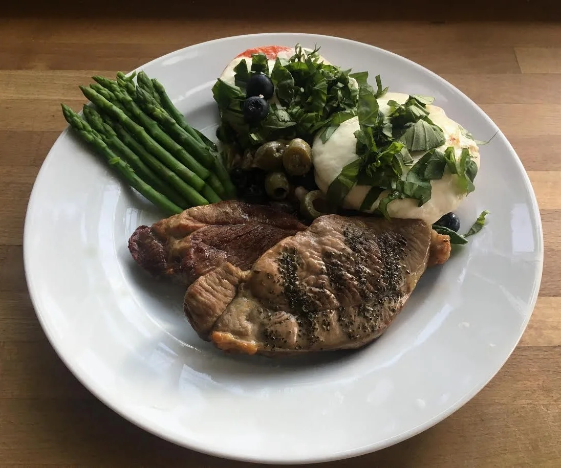 Minted Lamb with Tomatoes & Burrata Mozzarella 