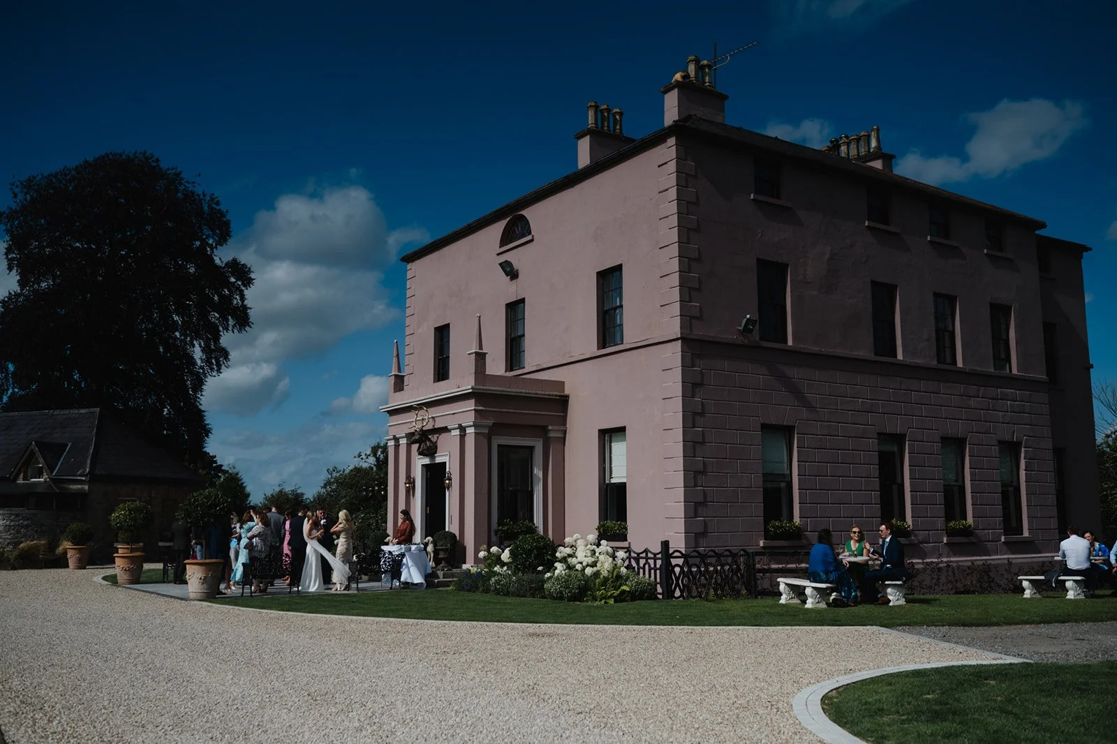 Why Exclusive-Use Wedding Venues Are Worth It?