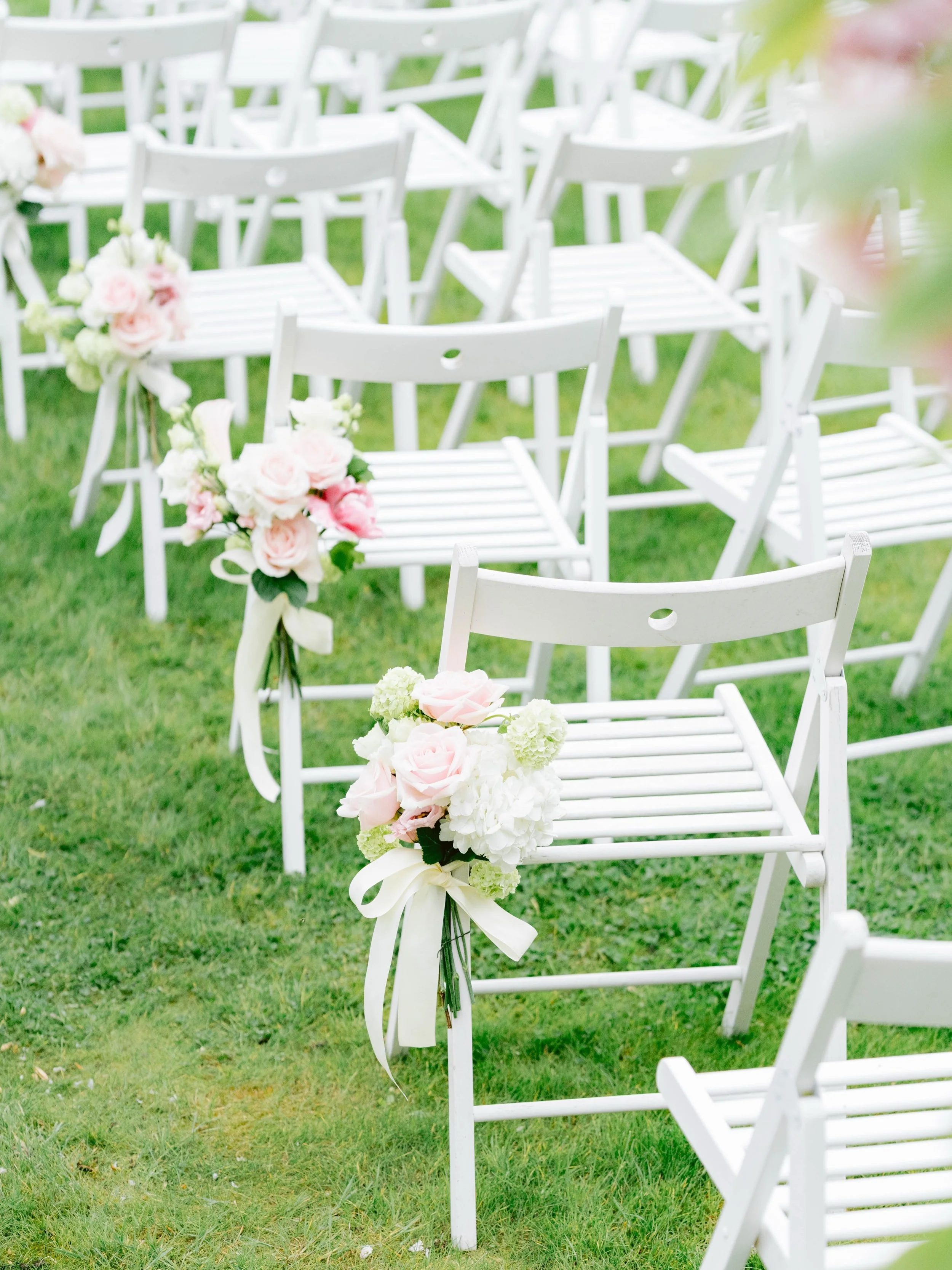 Imagine walking down the aisle to this 🩷

Our Secret Garden, surrounded by wild greenery and everyone you love, it&rsquo;s a pretty special place for one of life&rsquo;s biggest moments!

Photography: @hellosugar_photography | Flowers: @fernwood.flo