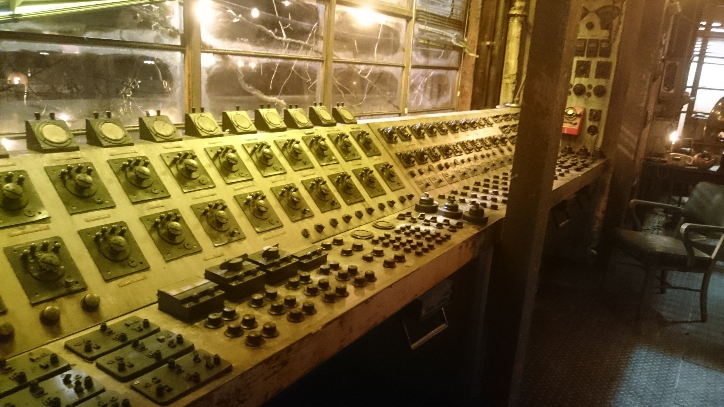  Quinn’s office at the underground bunker. These dials and buttons were rubber repeats which I cast,  painted and dressed on set along side Phillip Murphy (set decorator S2) 