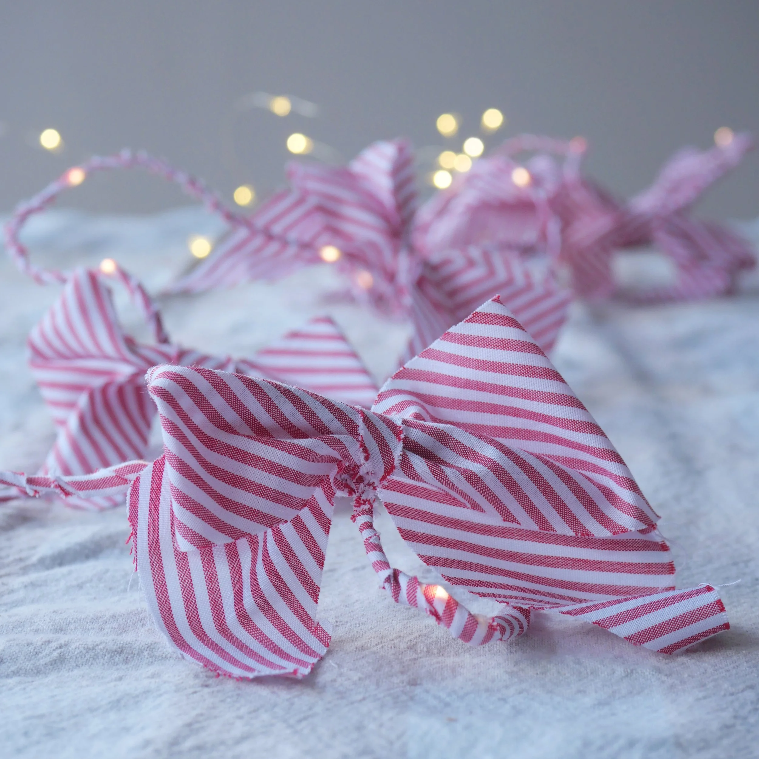 Stripe Bow String_Red1.jpg