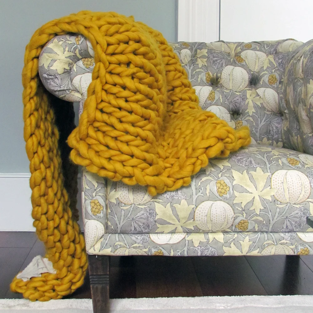 Loft Magnus_mustard.jpg