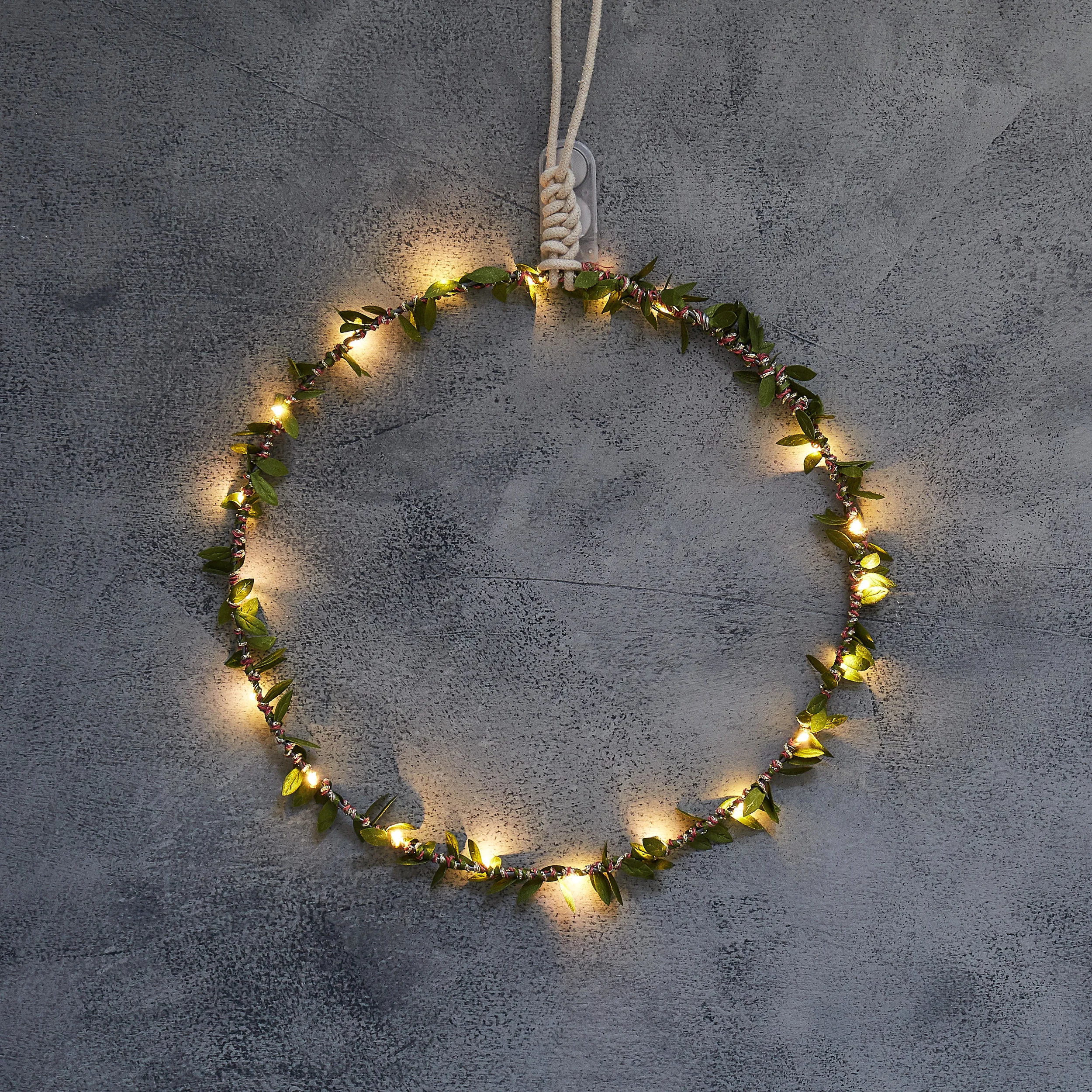 Spring leaf WreathFL.jpg