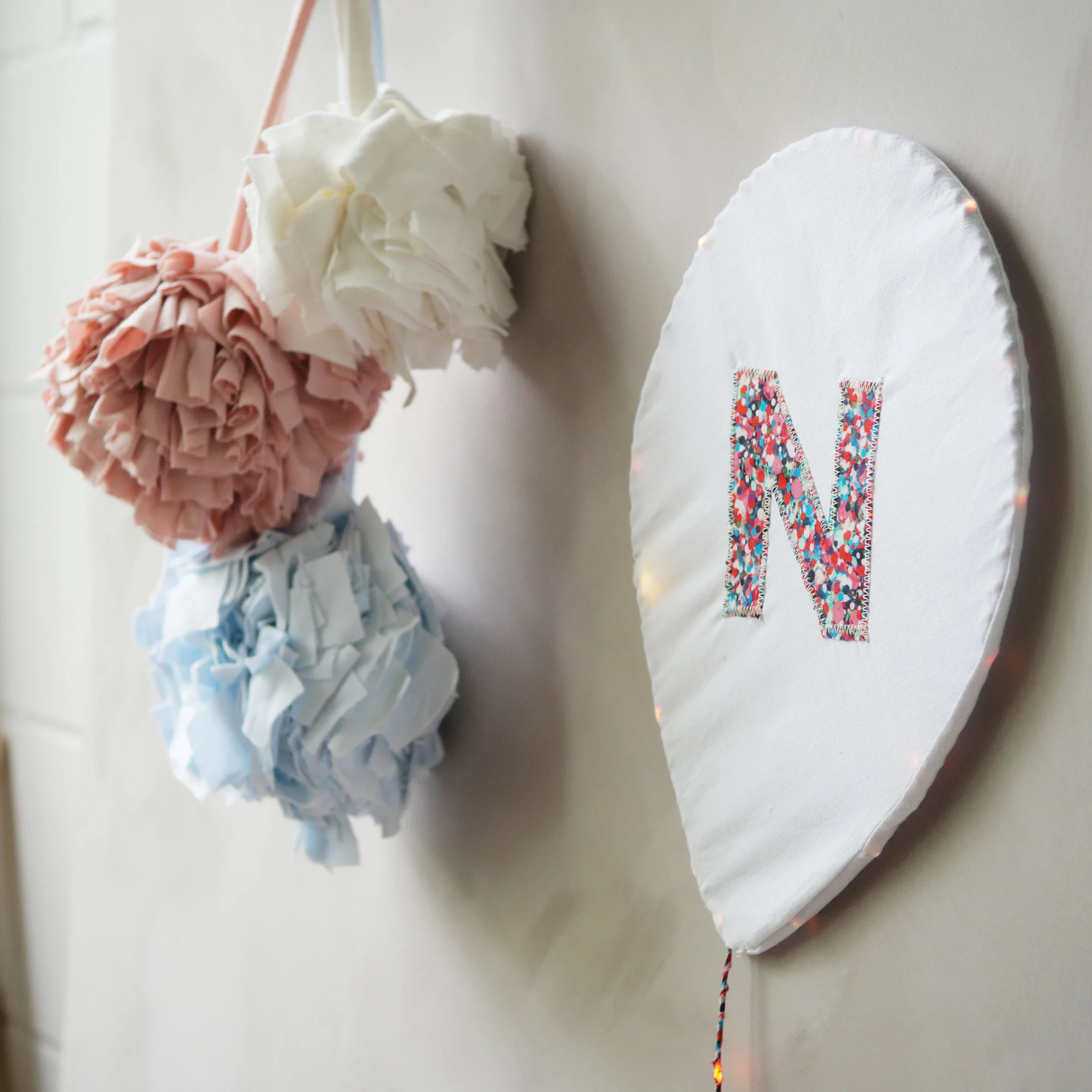 MelaniePorter_Liberty print inital balloon_reflec red3.jpg
