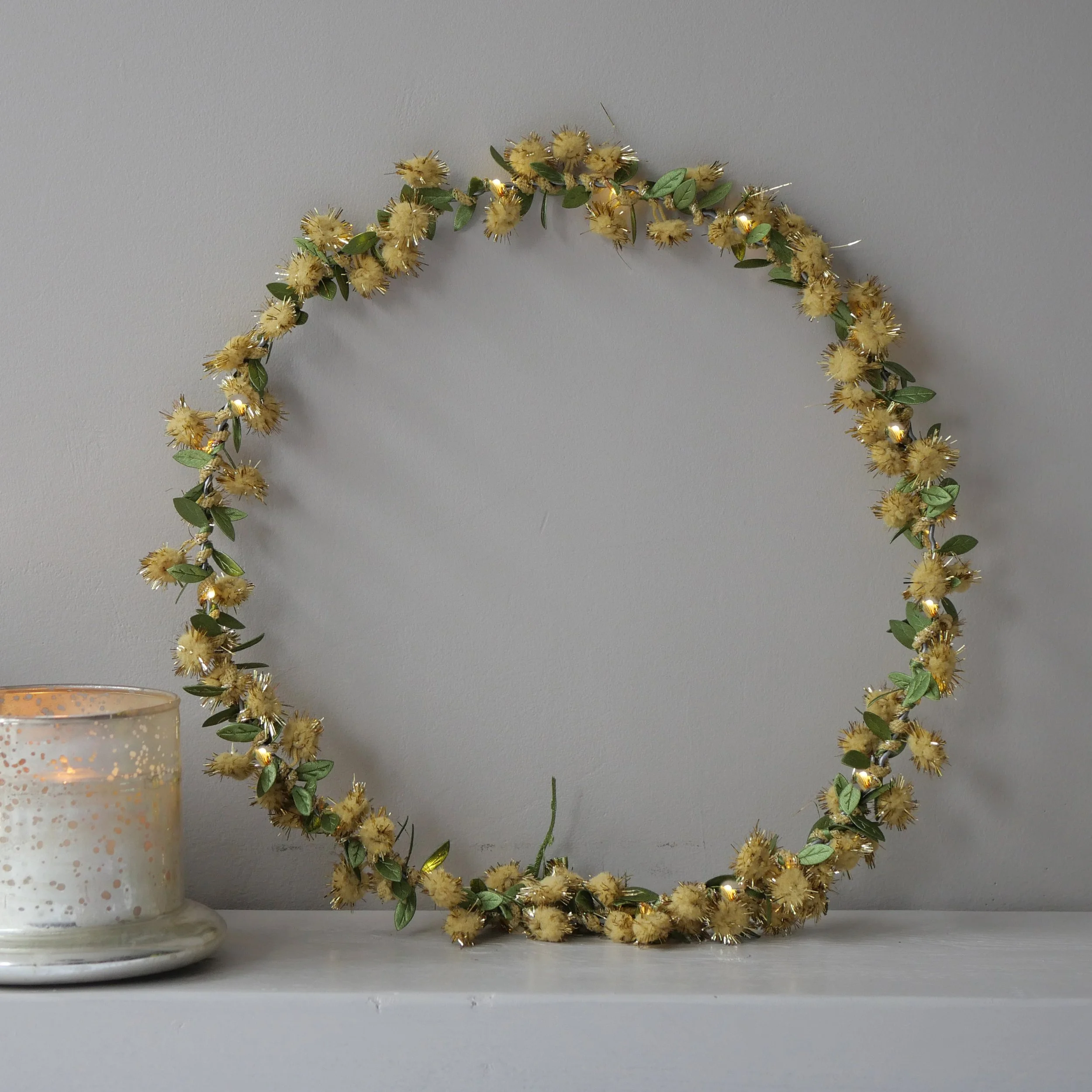 Tinsel pom pom and green leaf wreath1.jpg