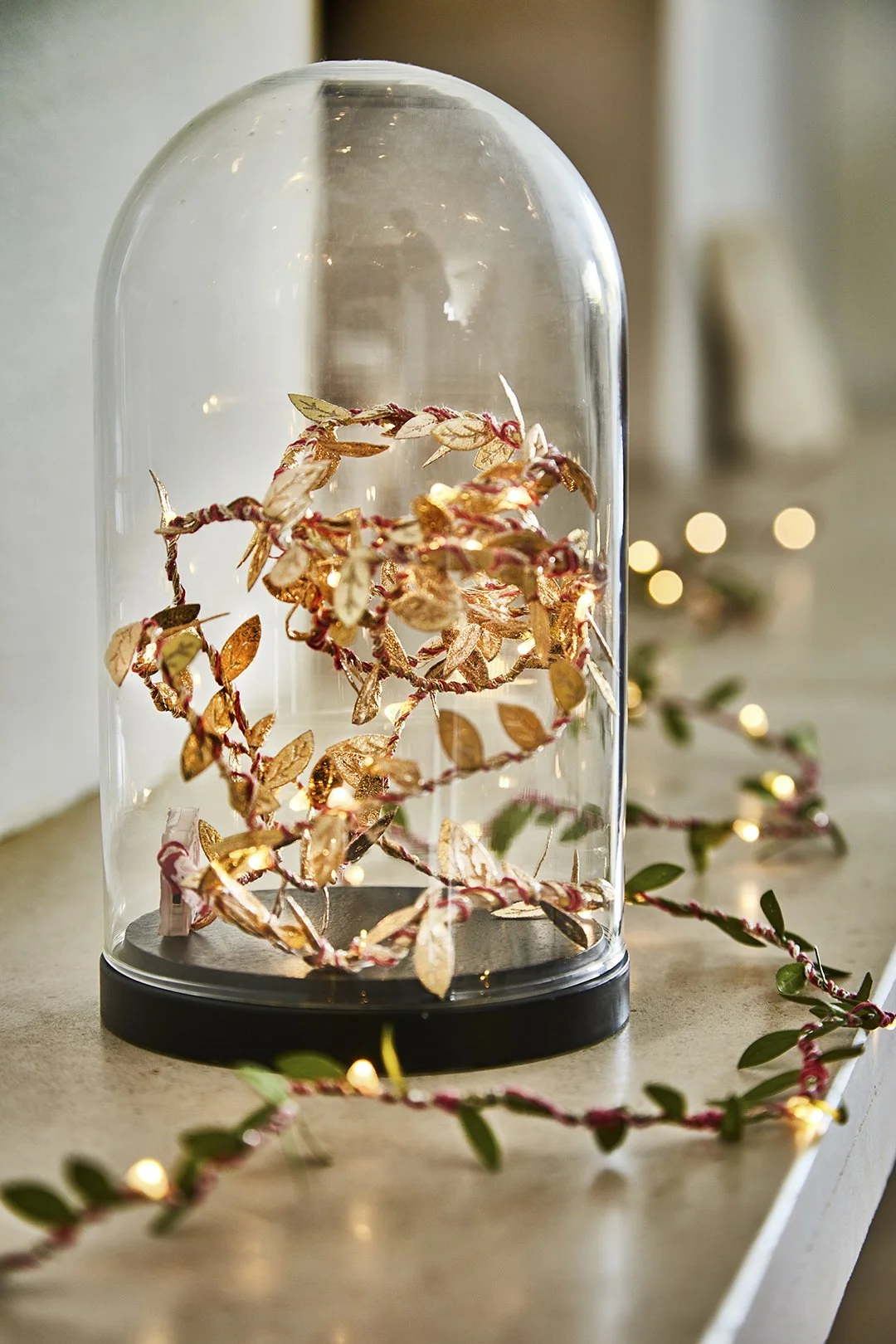 MelaniePorter_Gold leaf fairy lights.SM.jpg