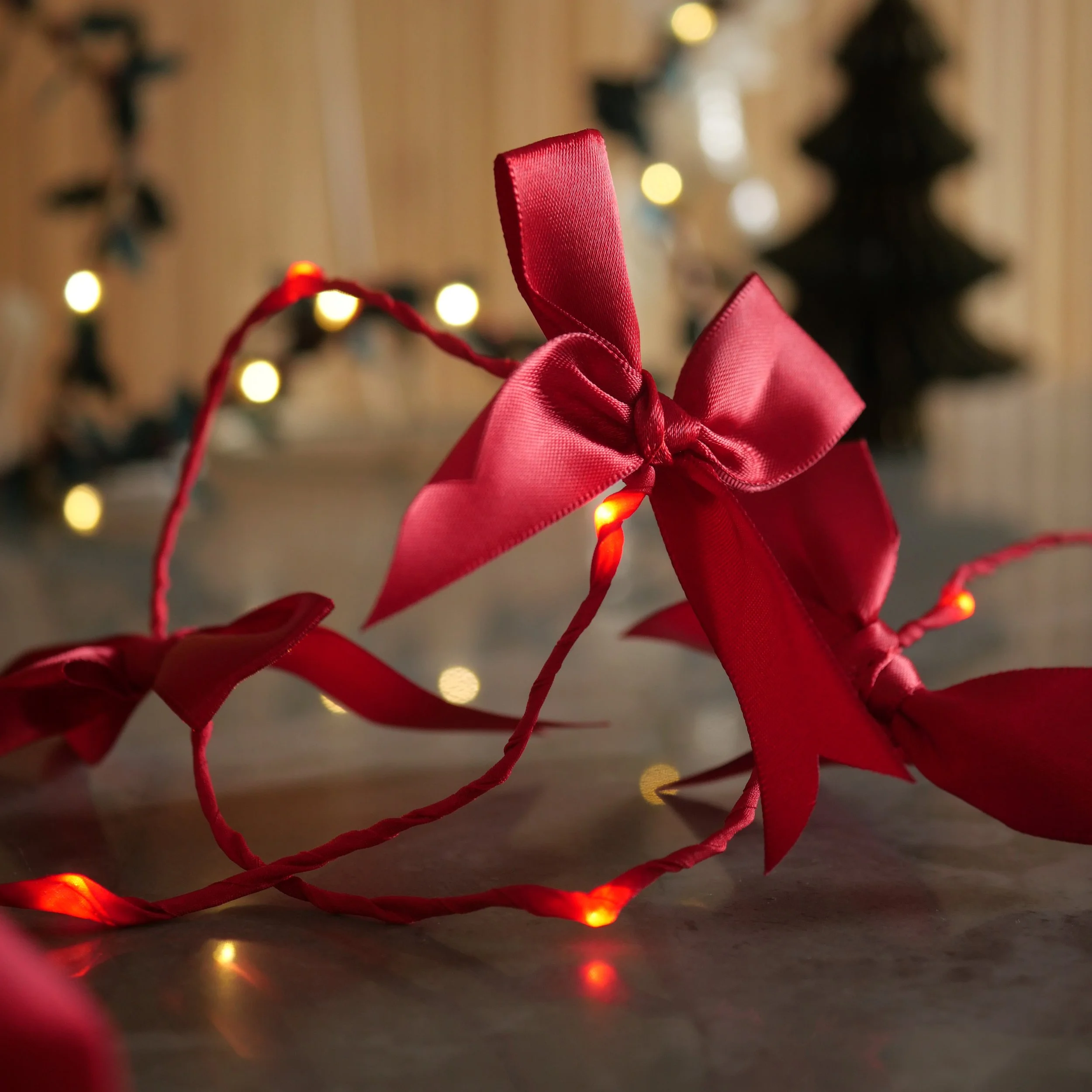 Festive Satin Bow Fairy Lights