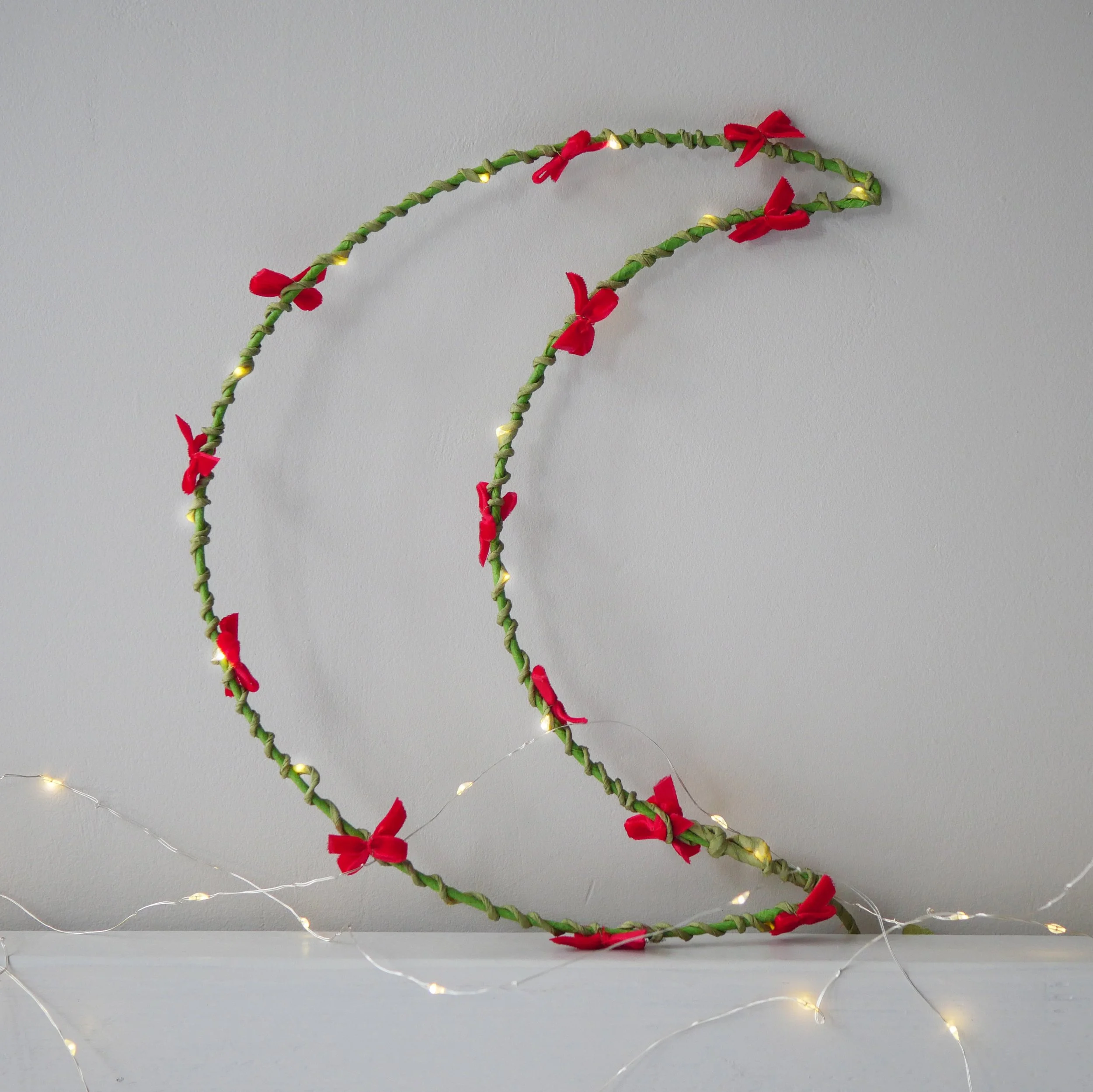 Velvet Bow Moon_REd_Green.jpg