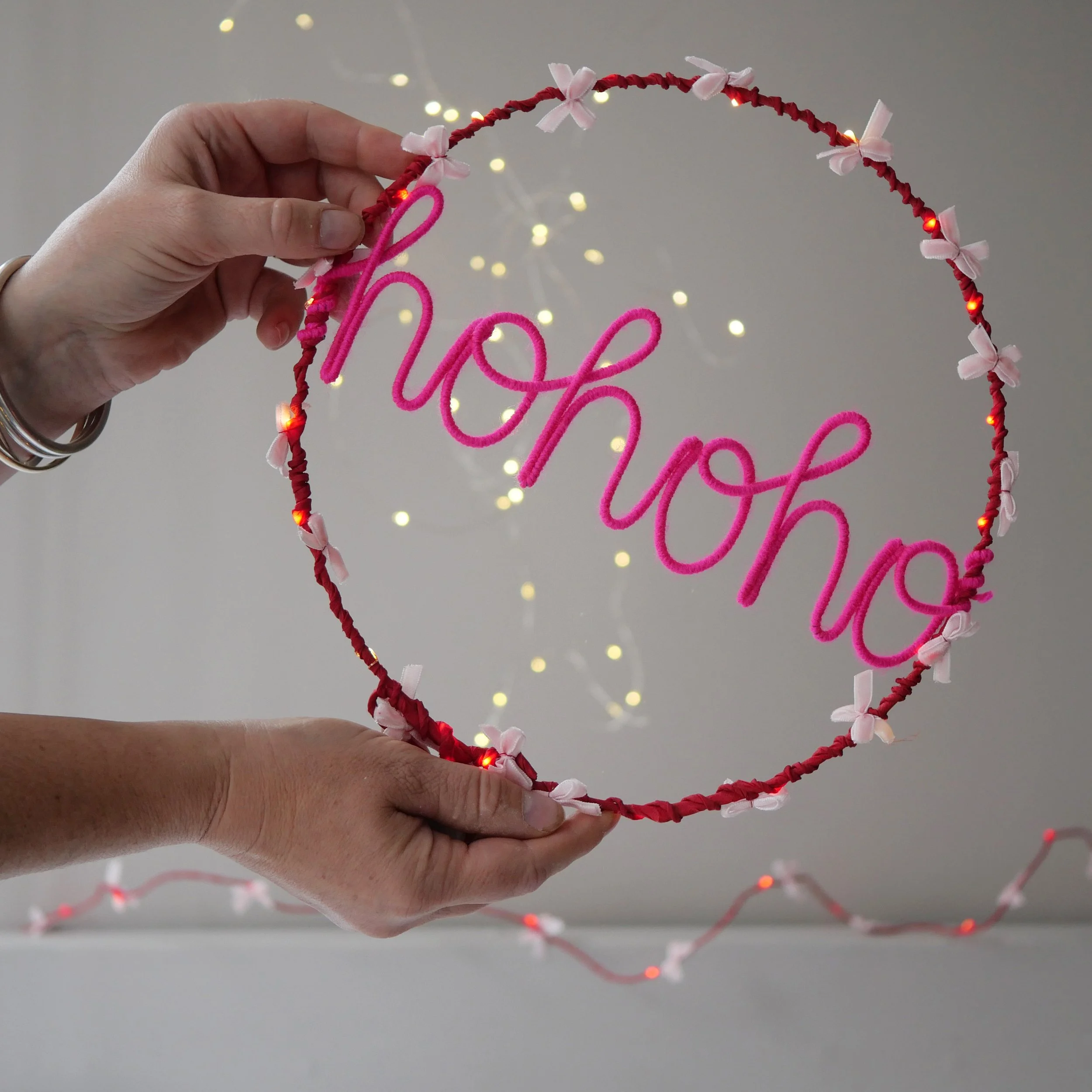 Hohoho Wreath_Pink_Red.jpg