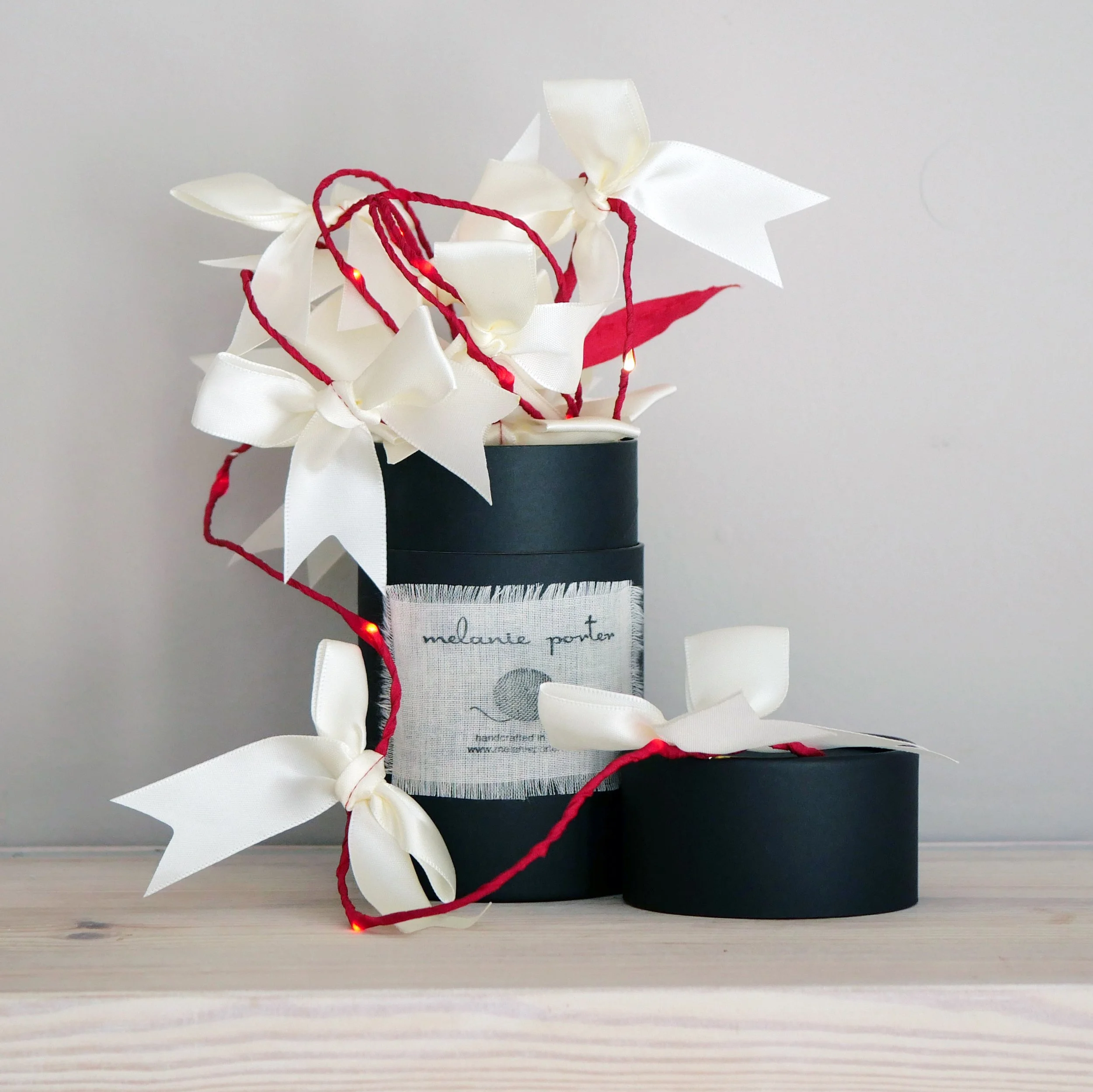 Satin Bow_ivory_red.jpg