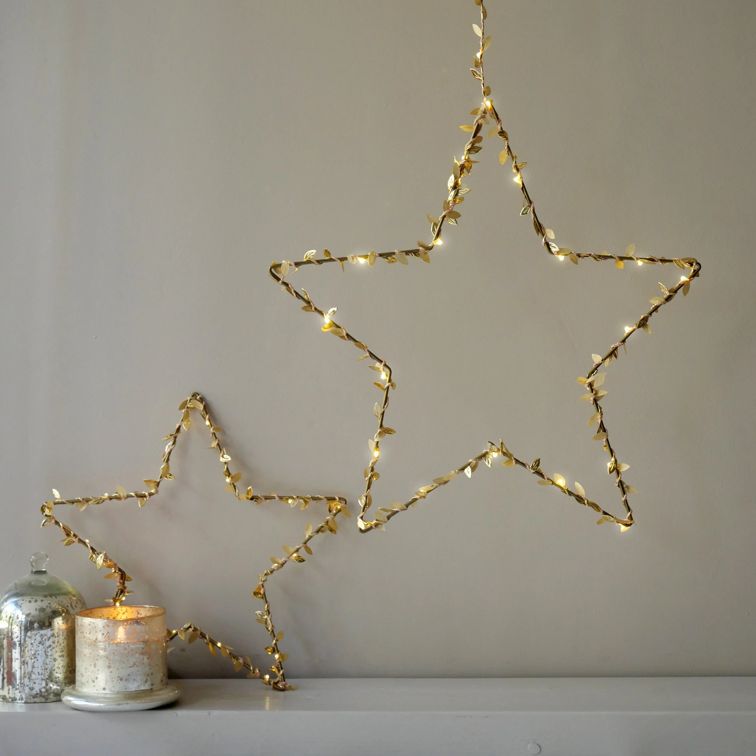 Gold leaf_Star_30_40.jpg