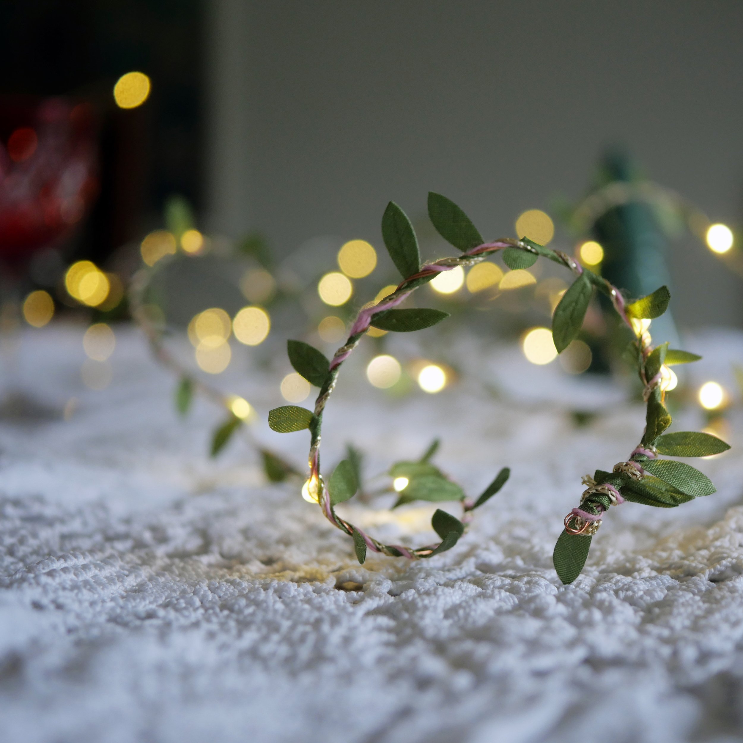 Christmas Green Leaf5.jpg