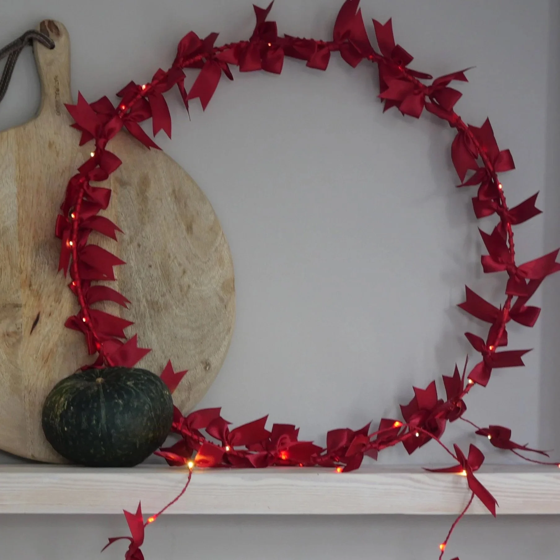 Satin Bow Light Up Wreath