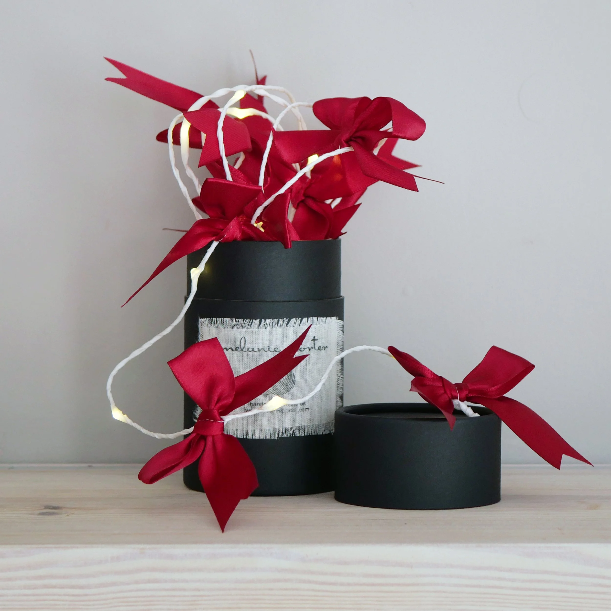 Satin Bow_Red_ivory.jpg