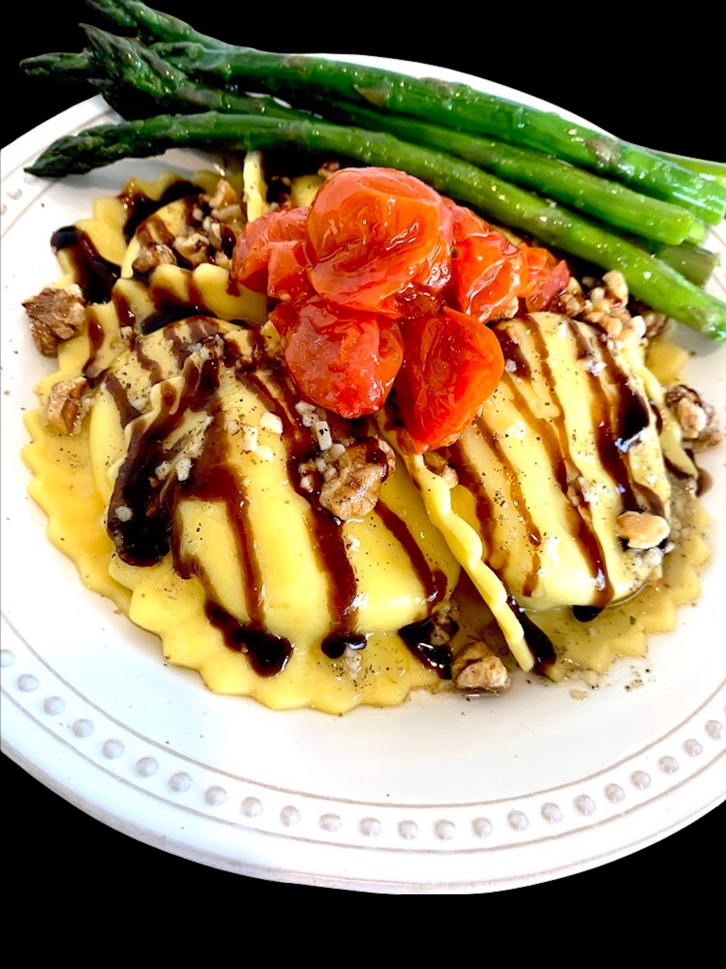 3-CHEESE RICOTTA RAVIOLI w/Walnut Sage Butter (Veg)