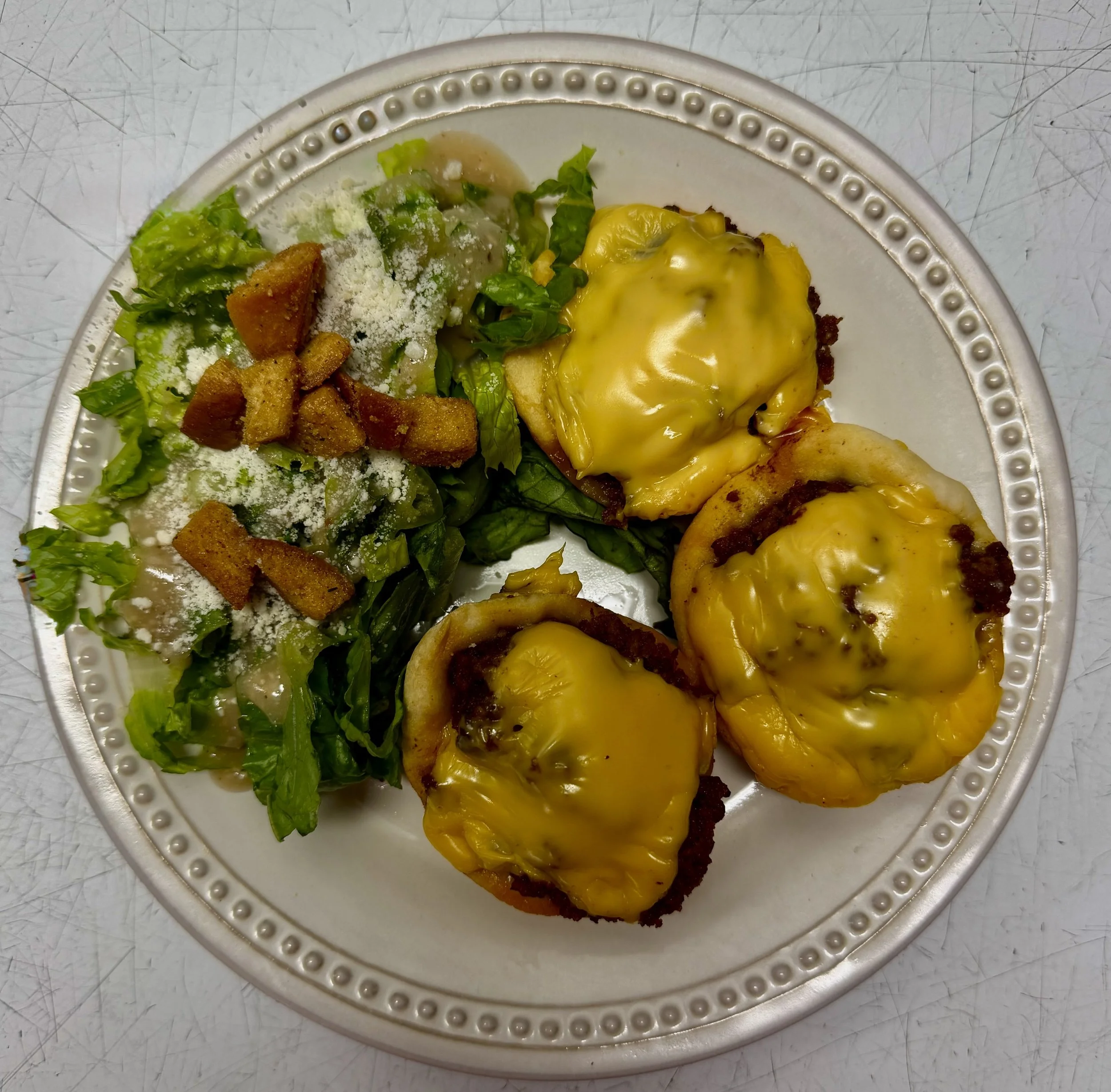 CHEESEBURGER CUPS.jpg