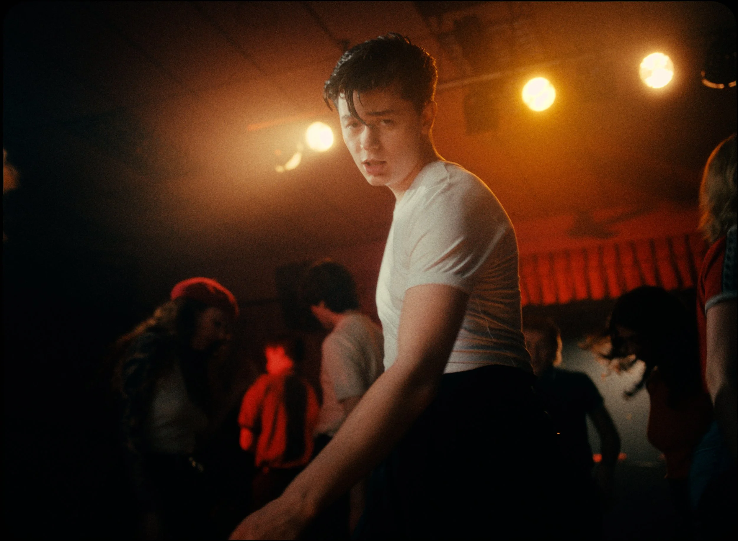 ElliotJamesReay_Director Bailey Tom Bailey 18.jpg