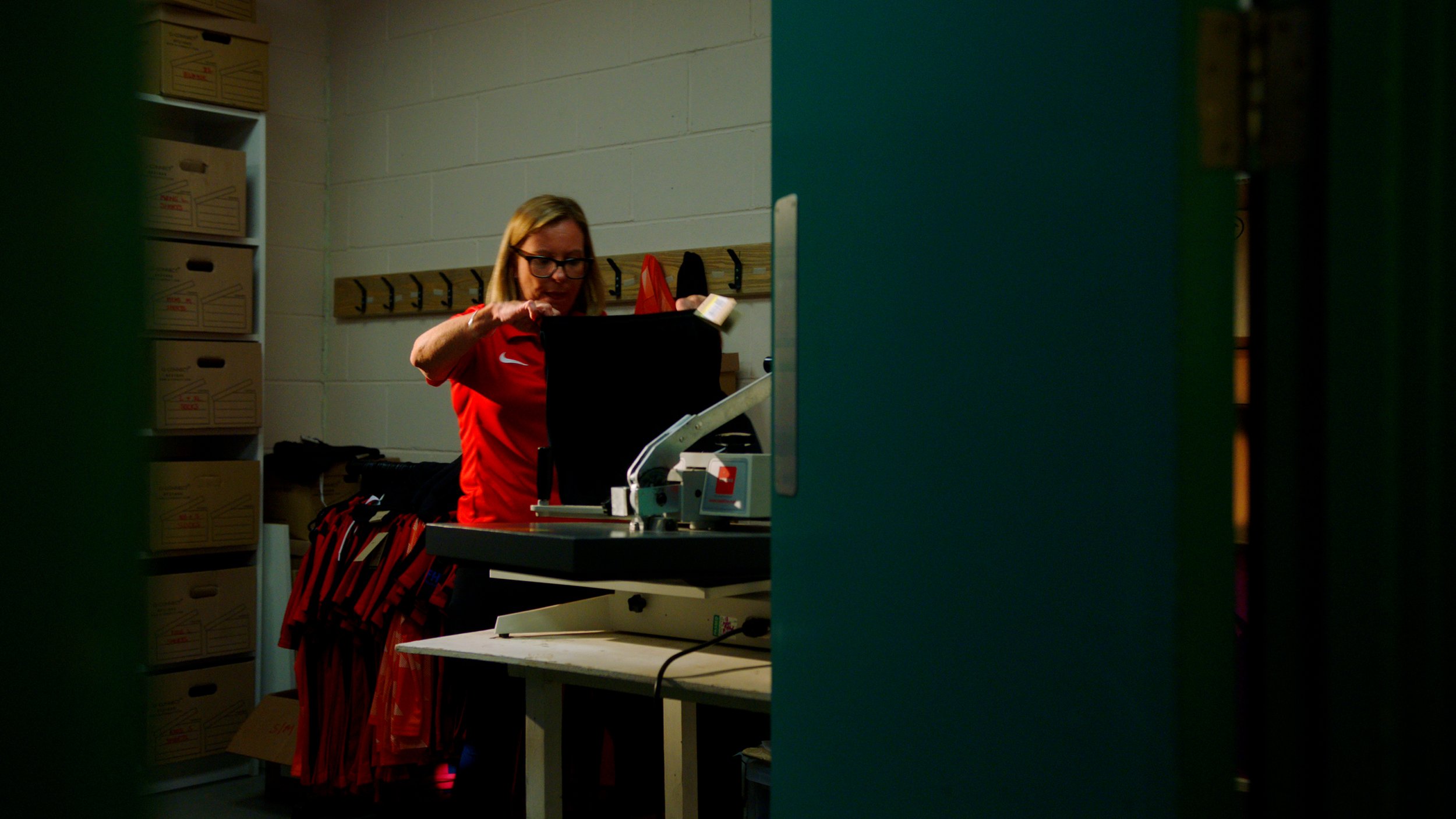 A002C045_250826_A233.mov.05_16_42_08.jpg