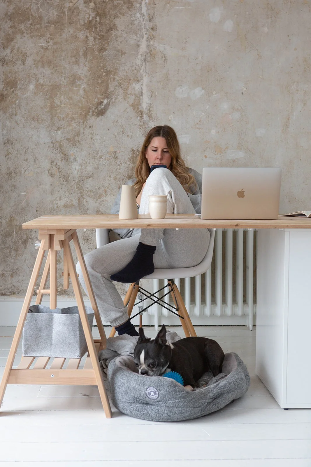 Pitching your fashion brand to a wholesale buyer
