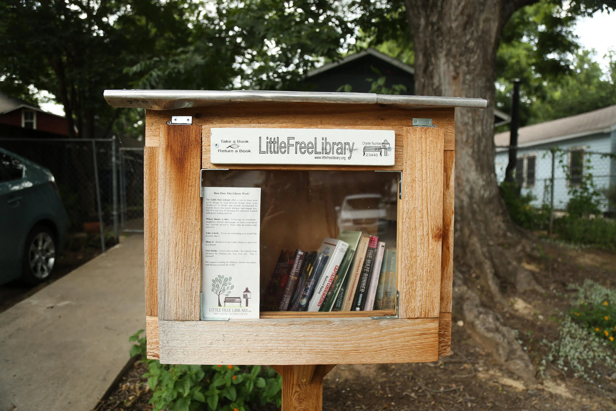 An example of a Little Free Library