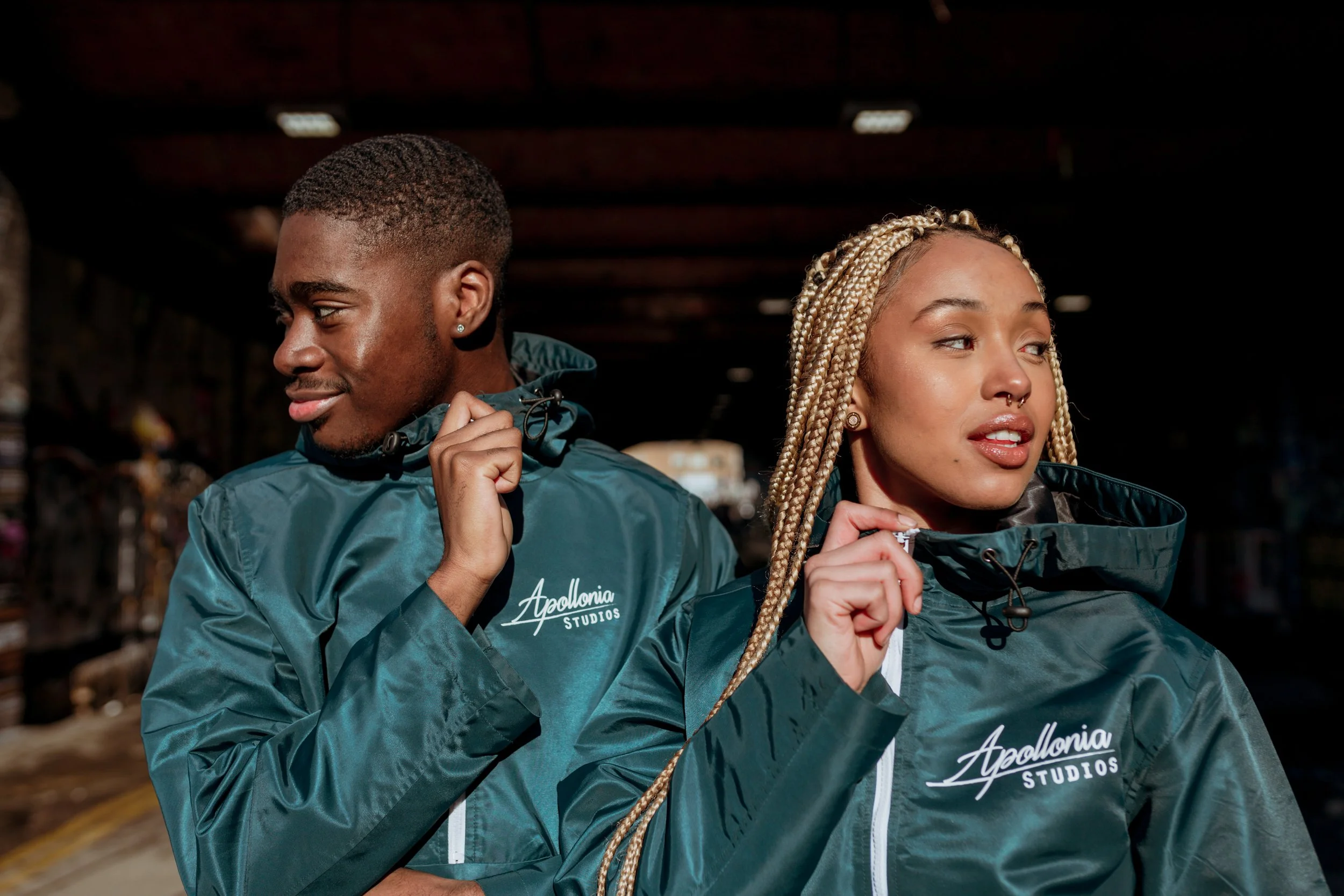 Apollonia Windbreaker17.jpg