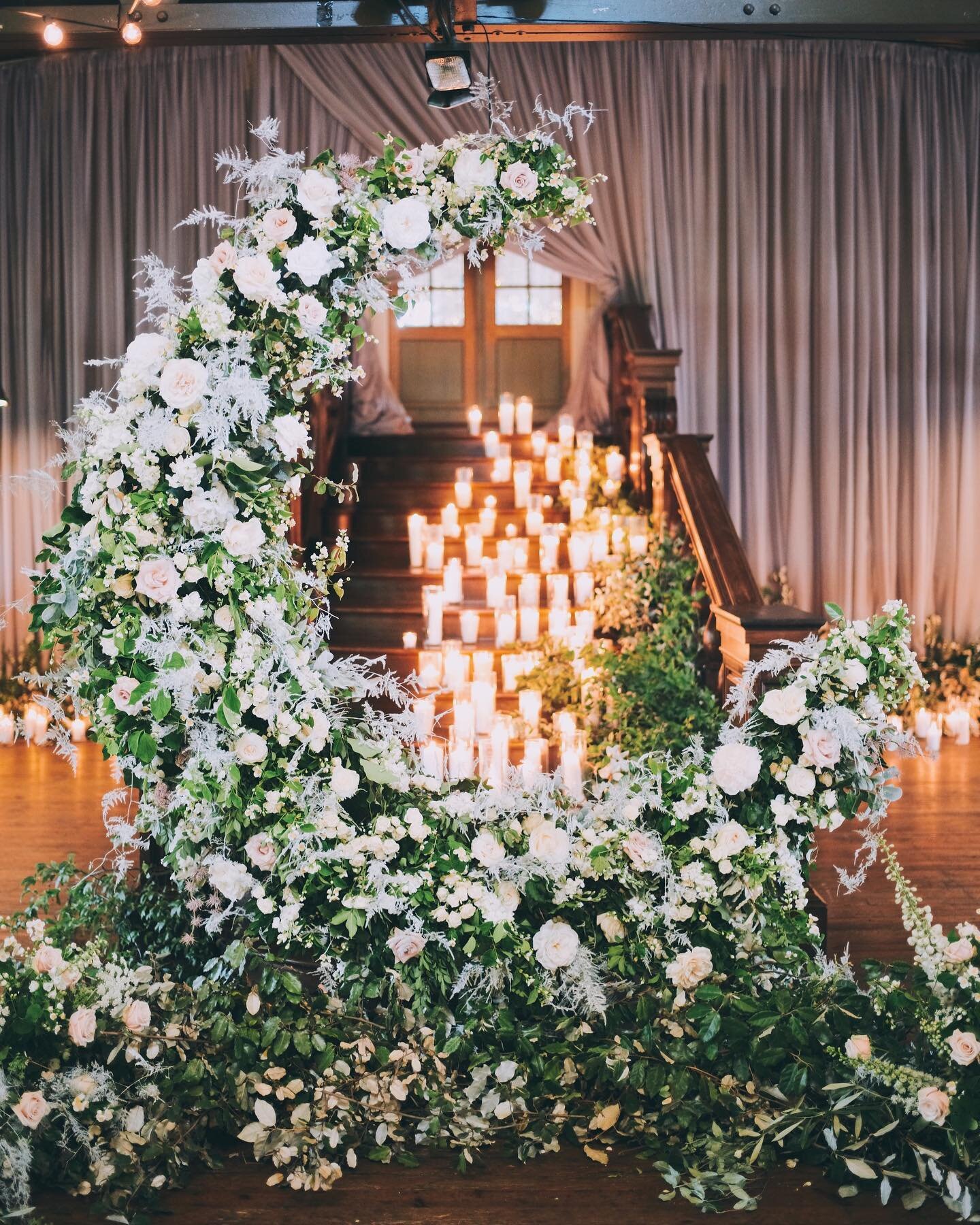 One of our favorite weddings is featured on @caratsandcake today! @jessicamlane you&rsquo;re famous! Link in profile to view the feature. Photo: @harwellphoto Florals: @lindsaycolettaflorals Venue: @summerourstudio Drape &amp; Linen: @idolinens Light