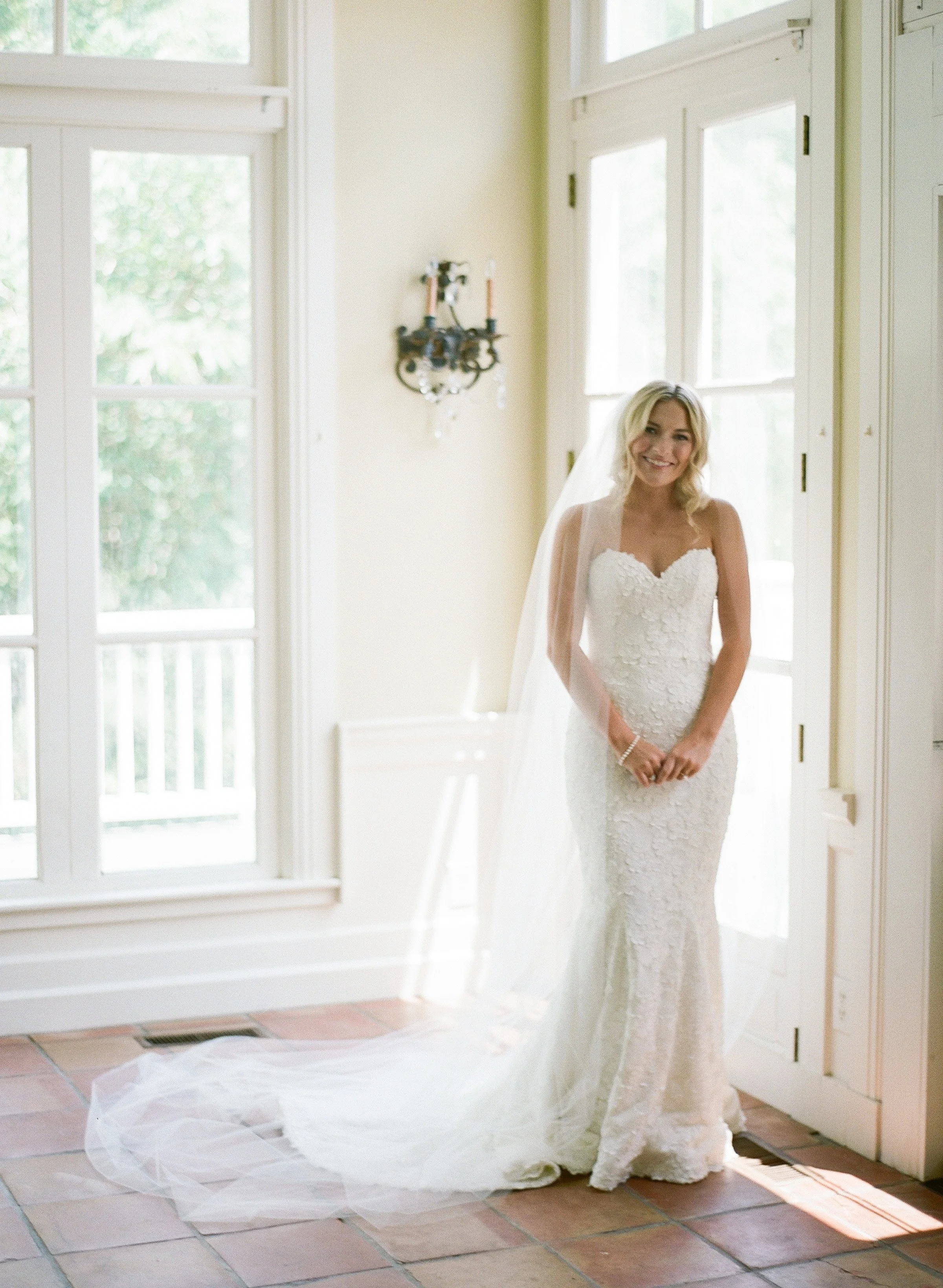 08-Chandler-02-WeddingPrep-55.jpg