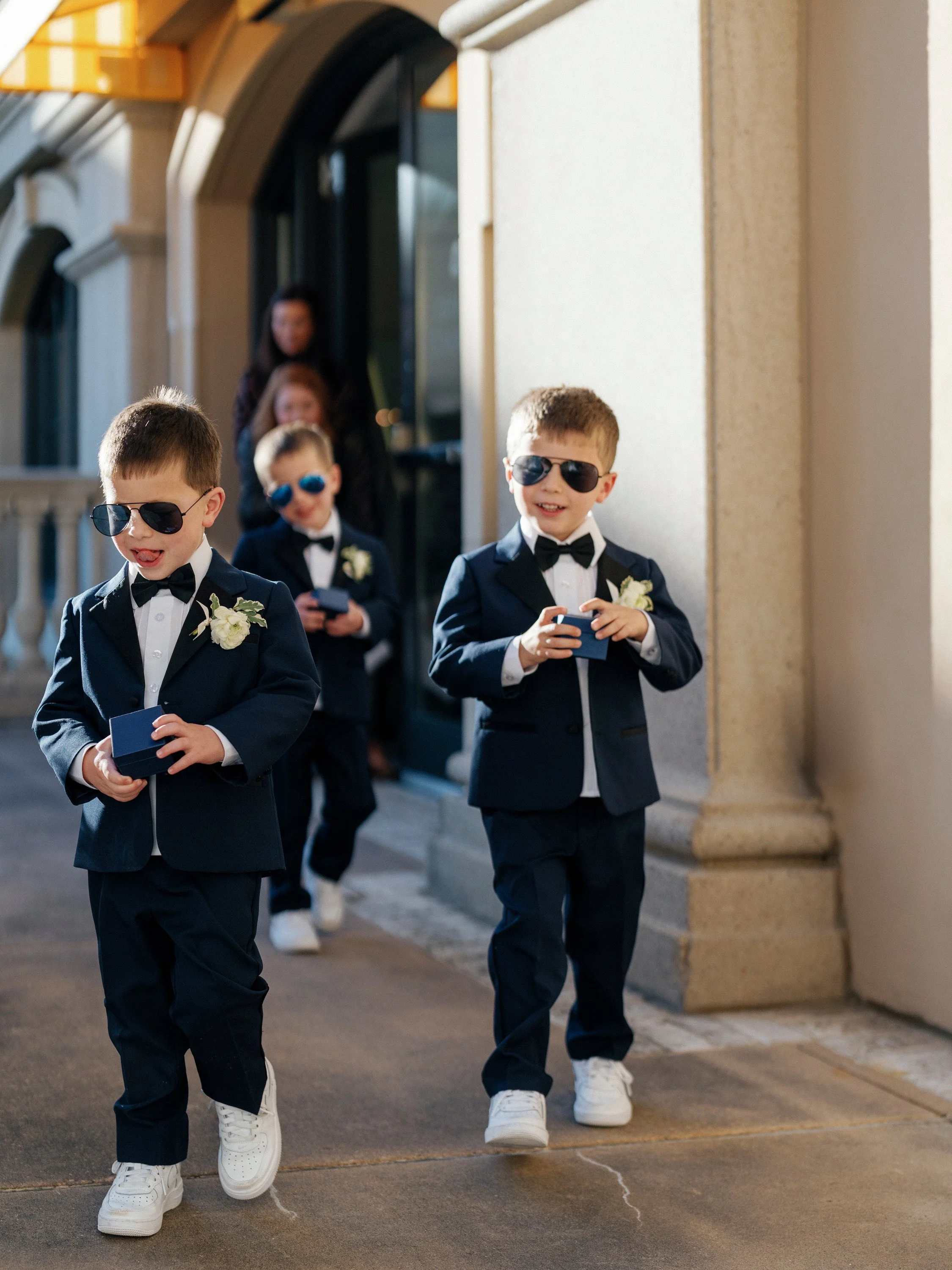 2316CWILLETTPHOTO_AMANDA+CHRIS_20240406.jpg