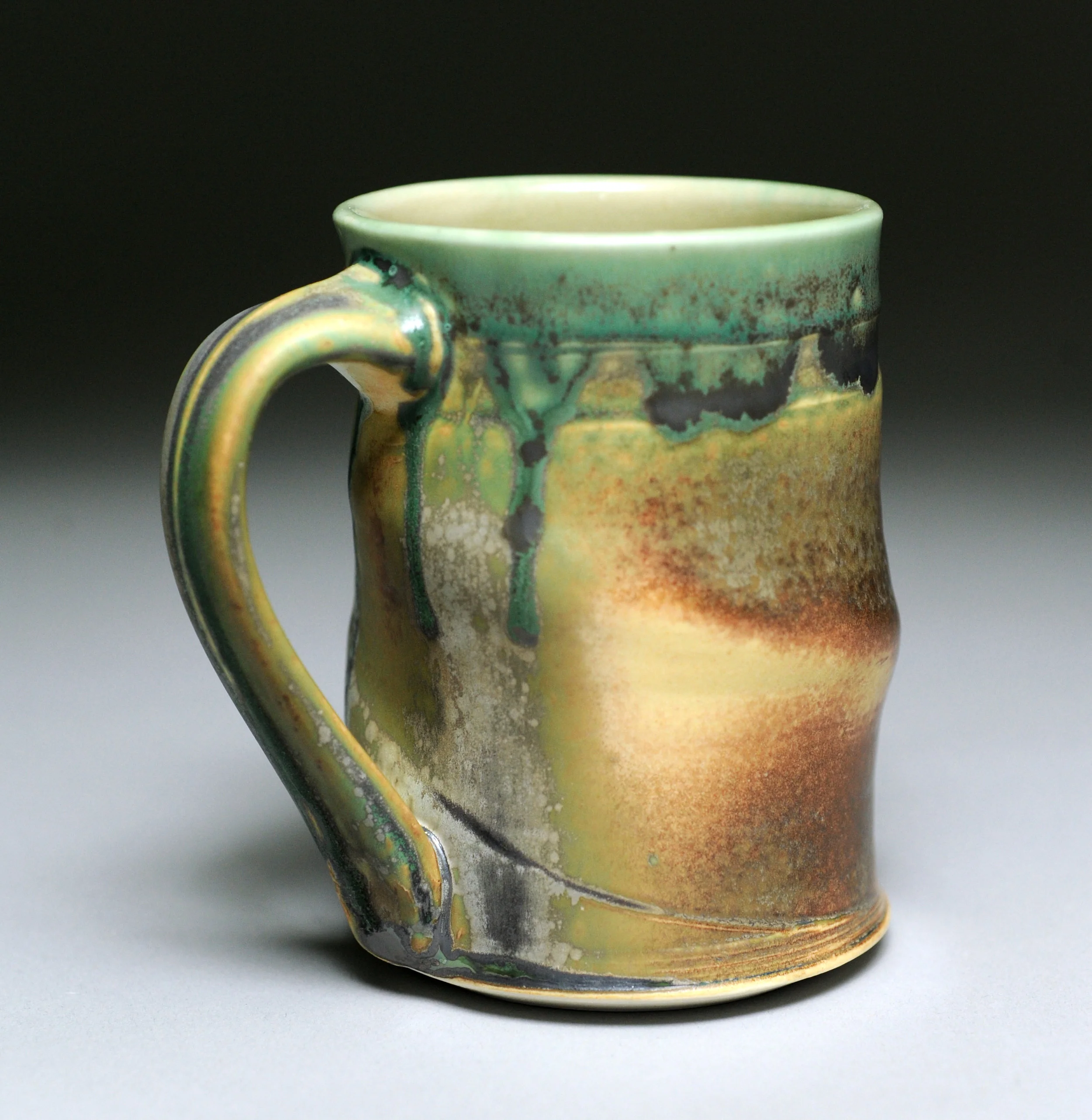 mug 1025 a.jpg