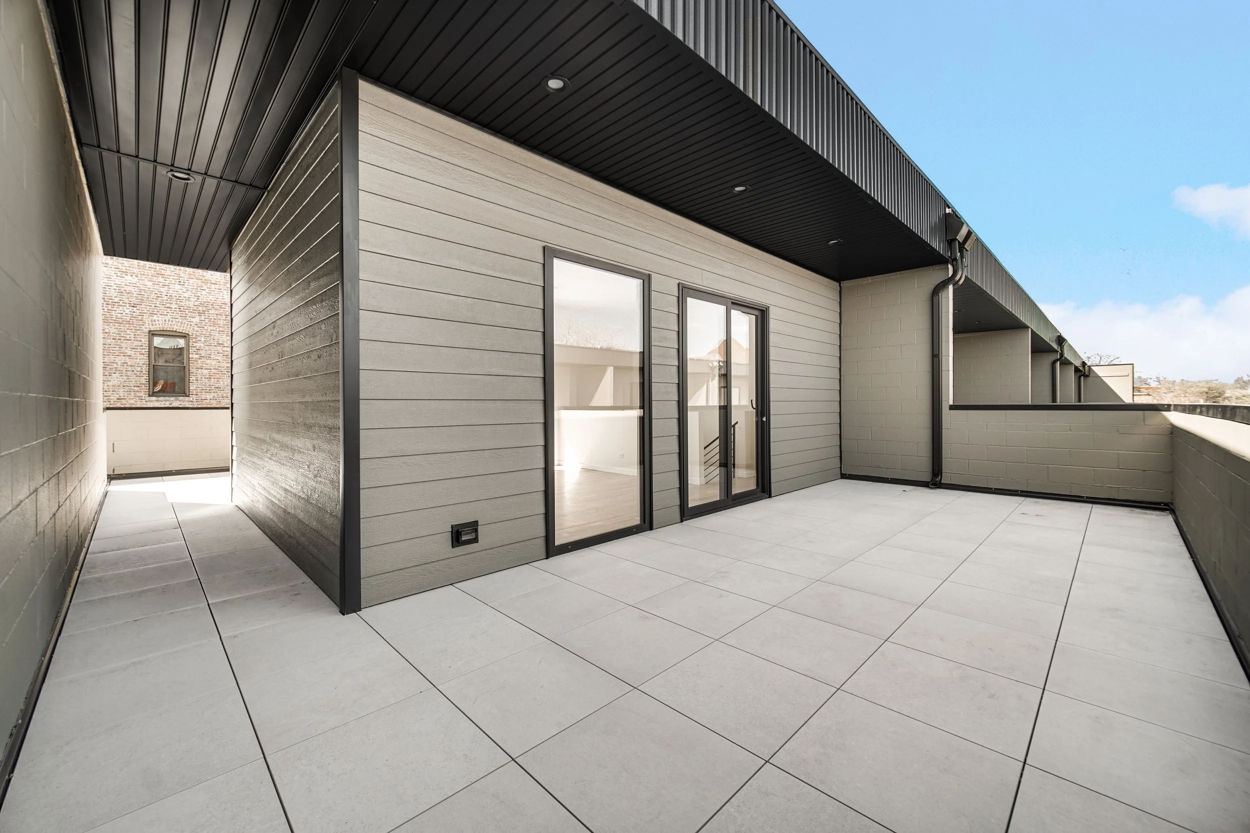 Roofdeck#3 _ Outdoor seating .jpg