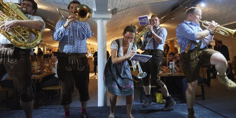 slide_Oompah_2_Large_Crop.jpg