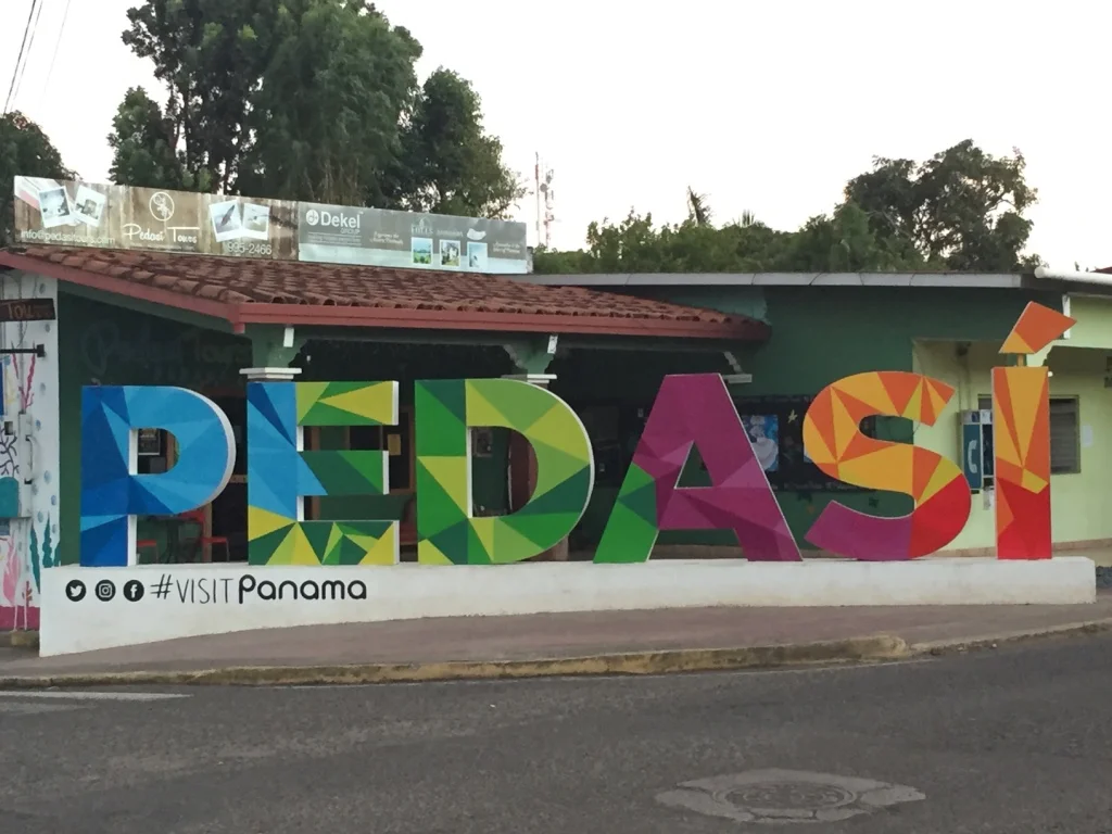 pedasi.jpg
