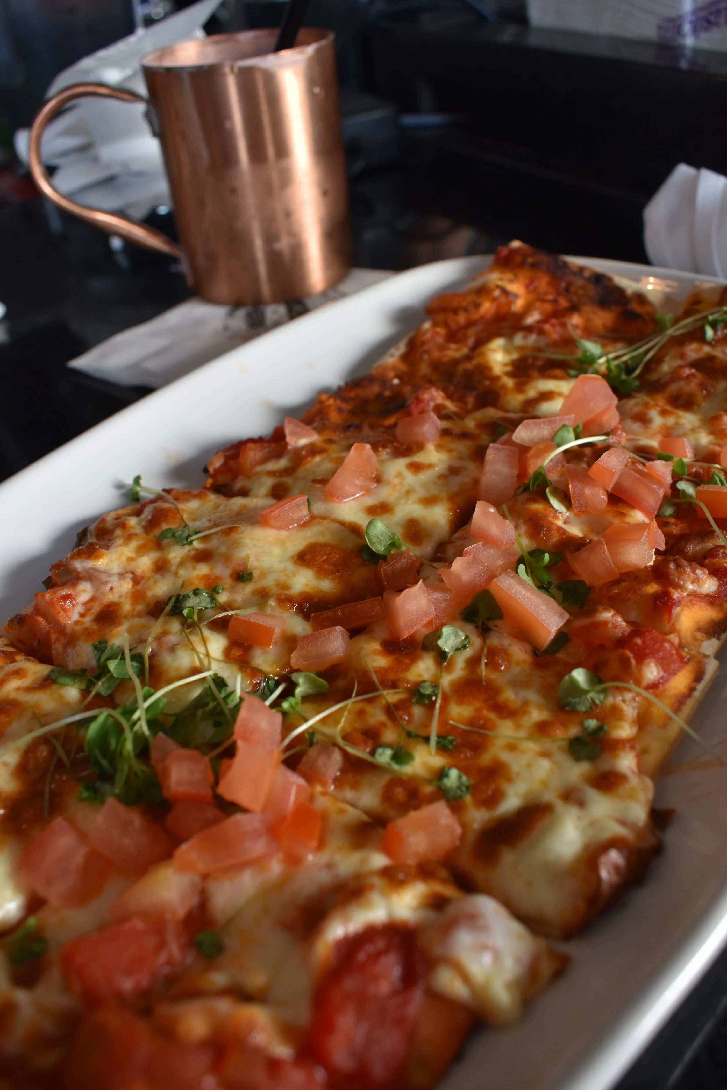 Singature Room Lounge :: Flatbread de Margerita e drink