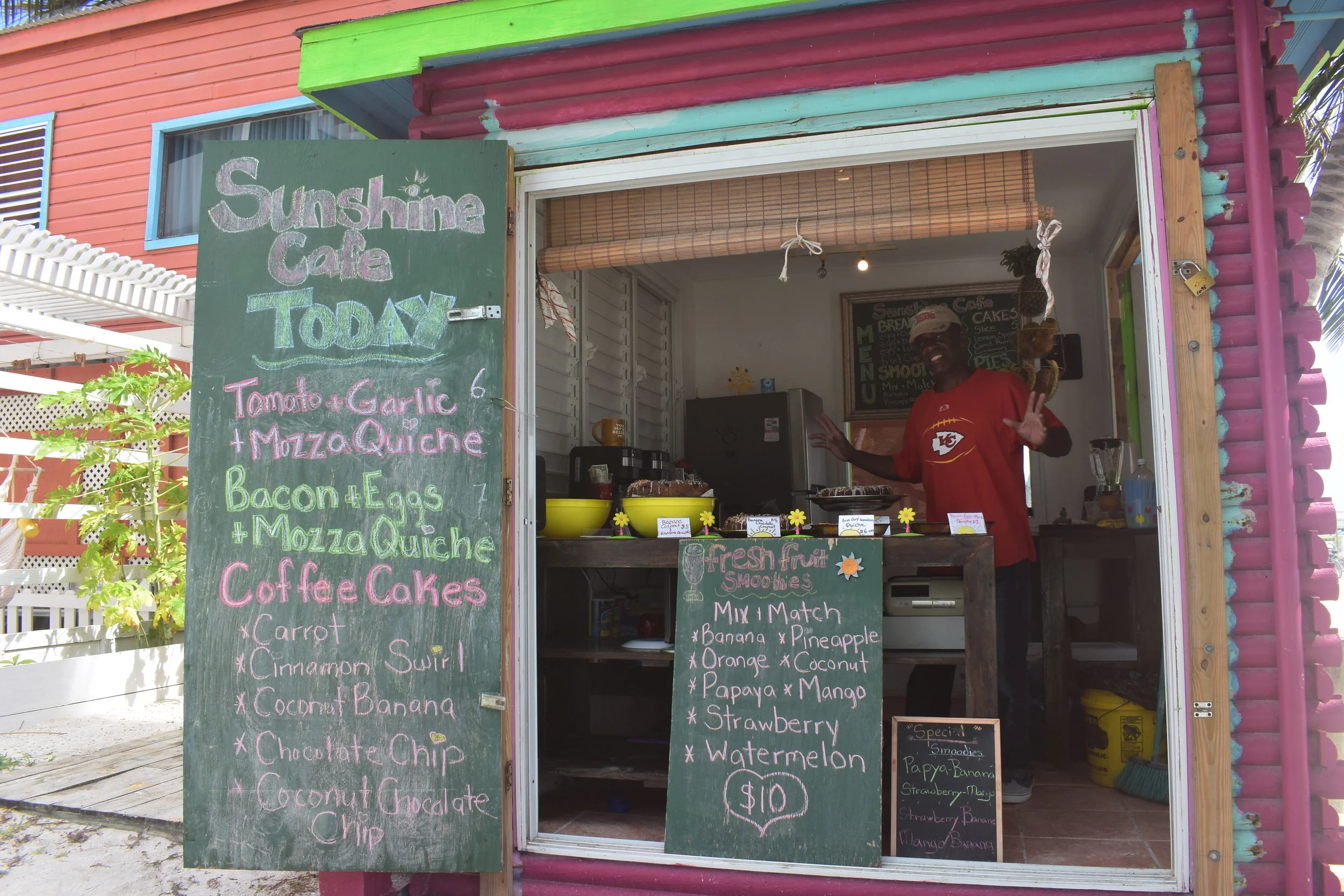 belize_manunomundocafe.jpg