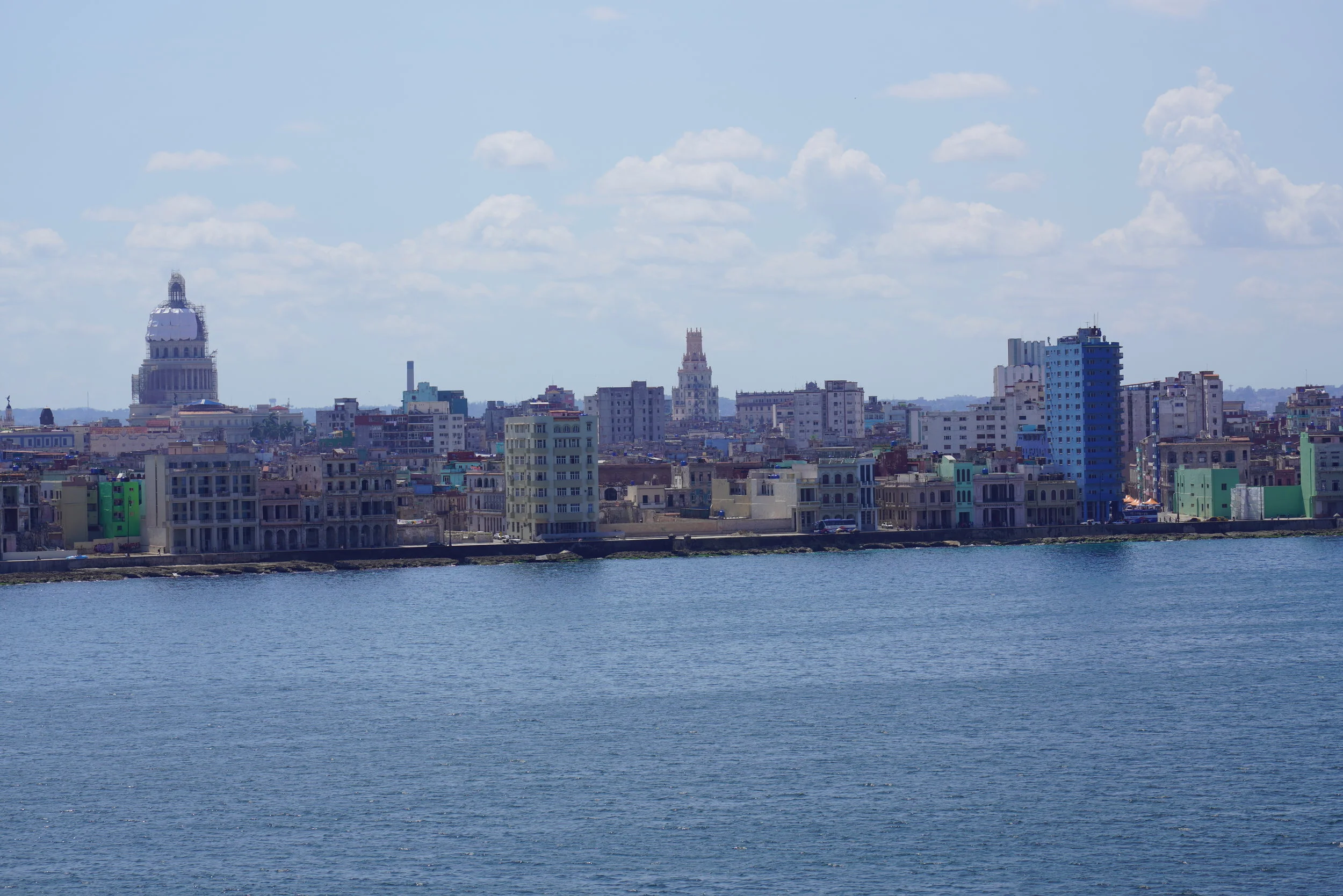 Chegada do cruzeiro MSC Armonia no porto de Havana, Cuba