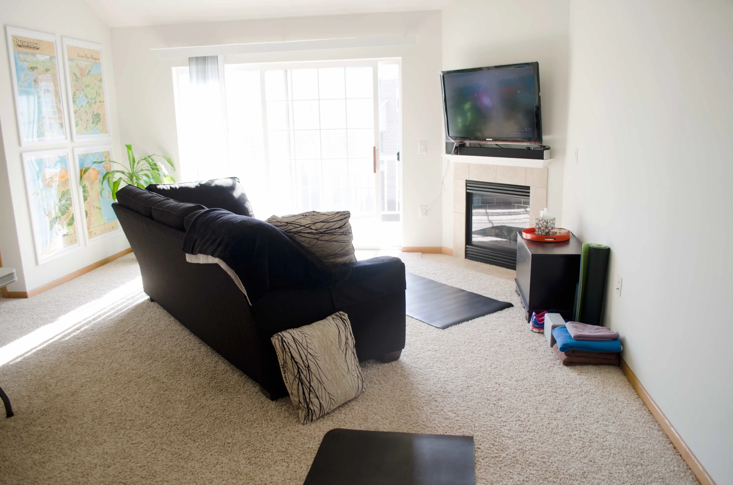 Hour Tour - Living Room