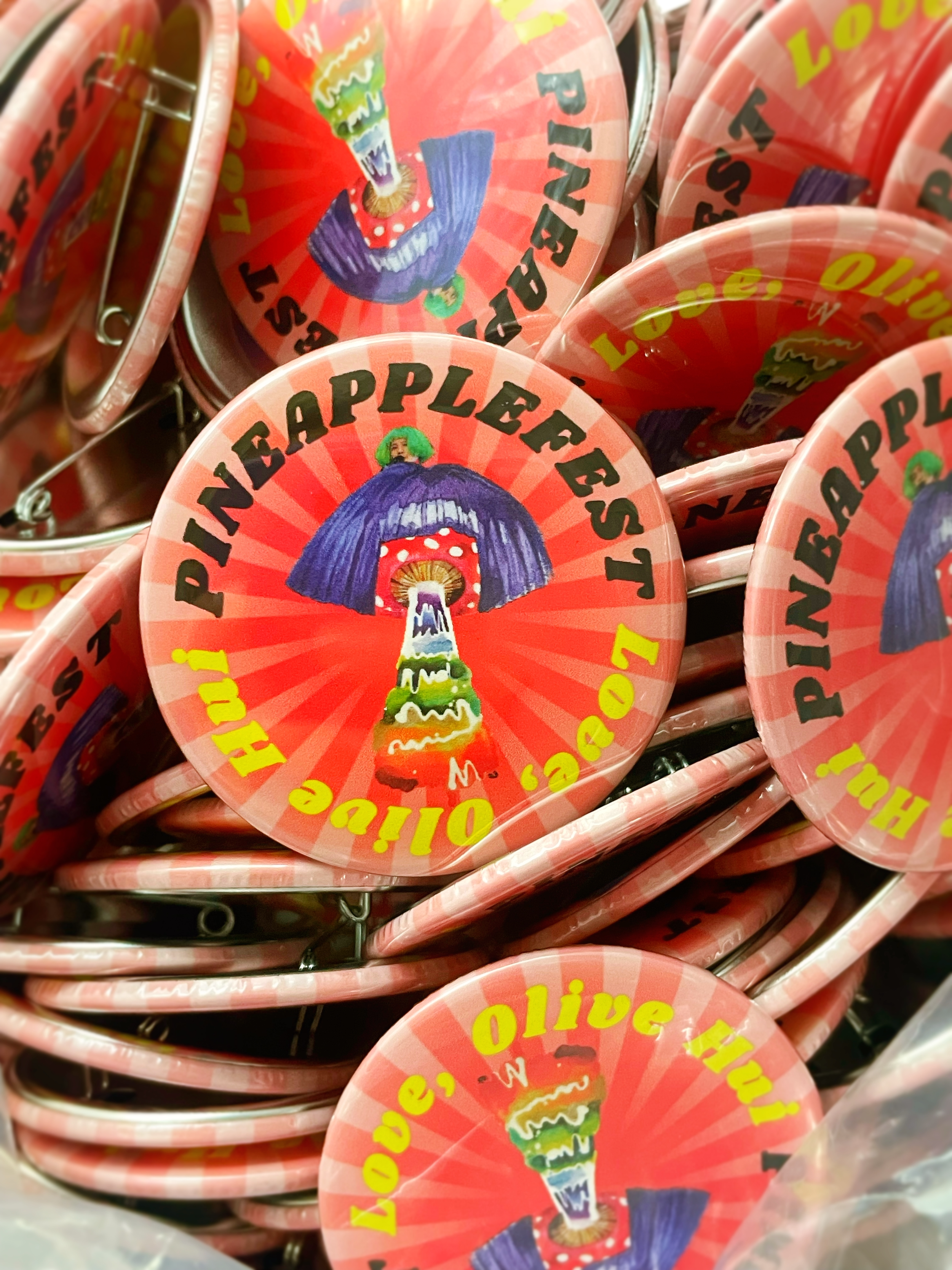 Button png.png