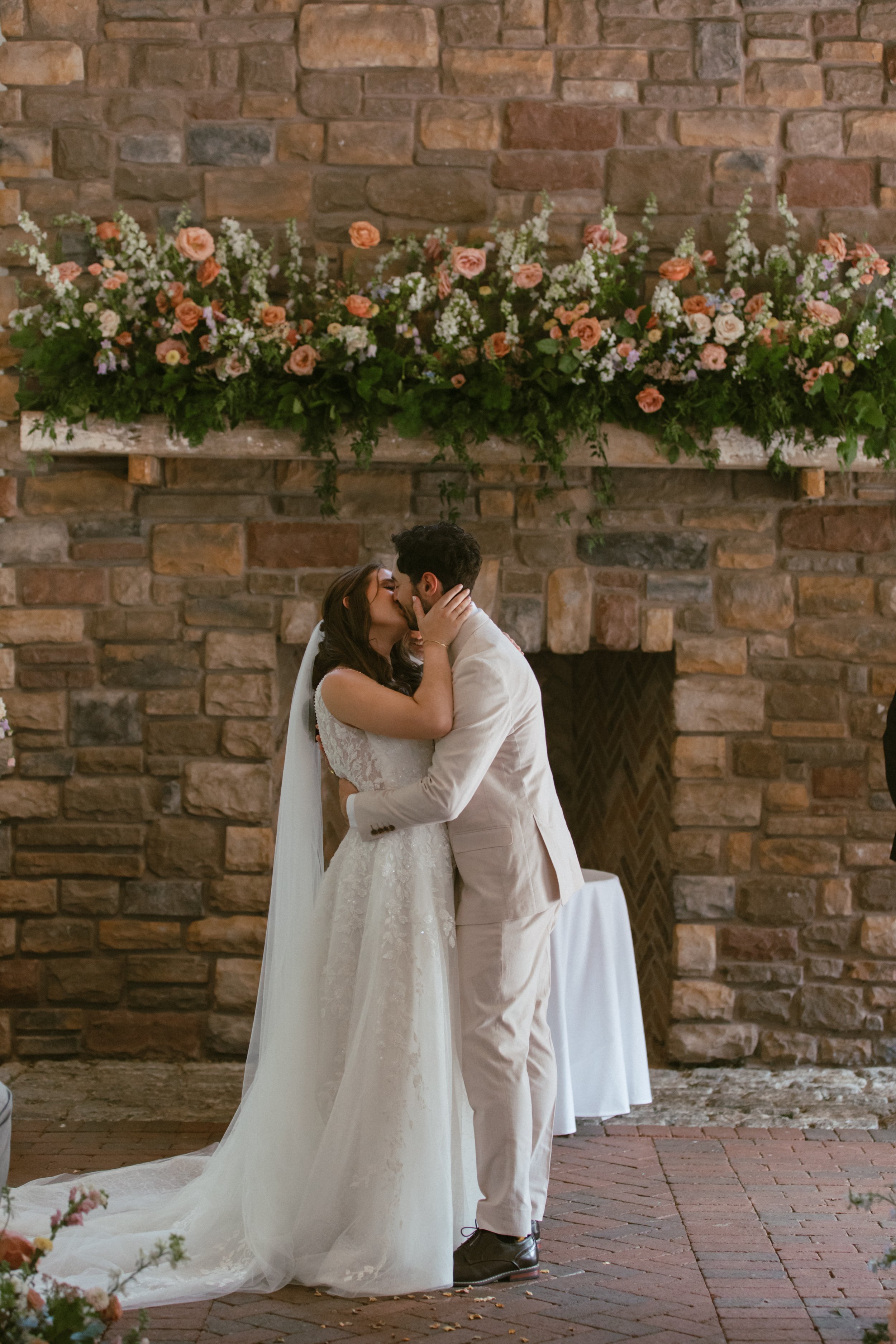 Evan&Anna-Ceremony-169.jpg