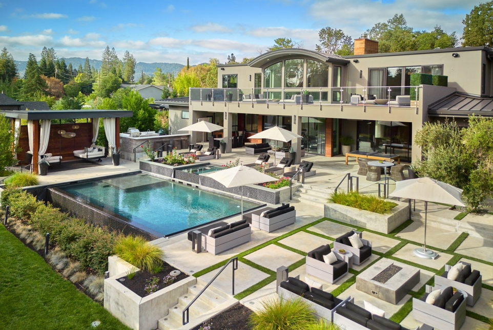 Thomas Kuoh Captures the Essence of Stephen Curry's Former California Home